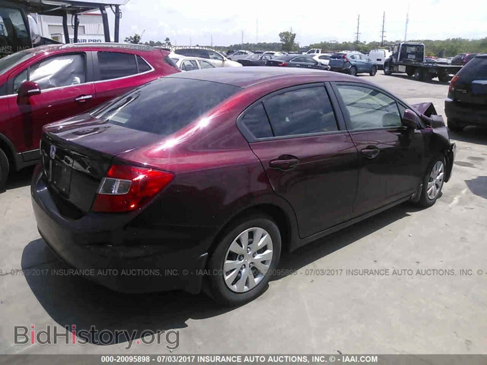 2012 Honda Civic - VIN: 19XFB2F56CE027055 - Photo 4