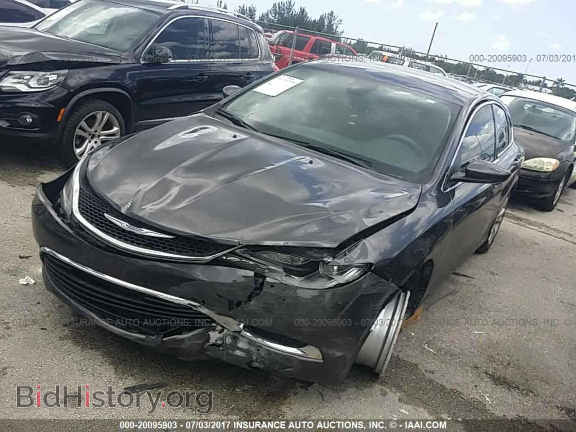 2015 Chrysler 200 - VIN: 1C3CCCAB7FN741980 - Photo 2