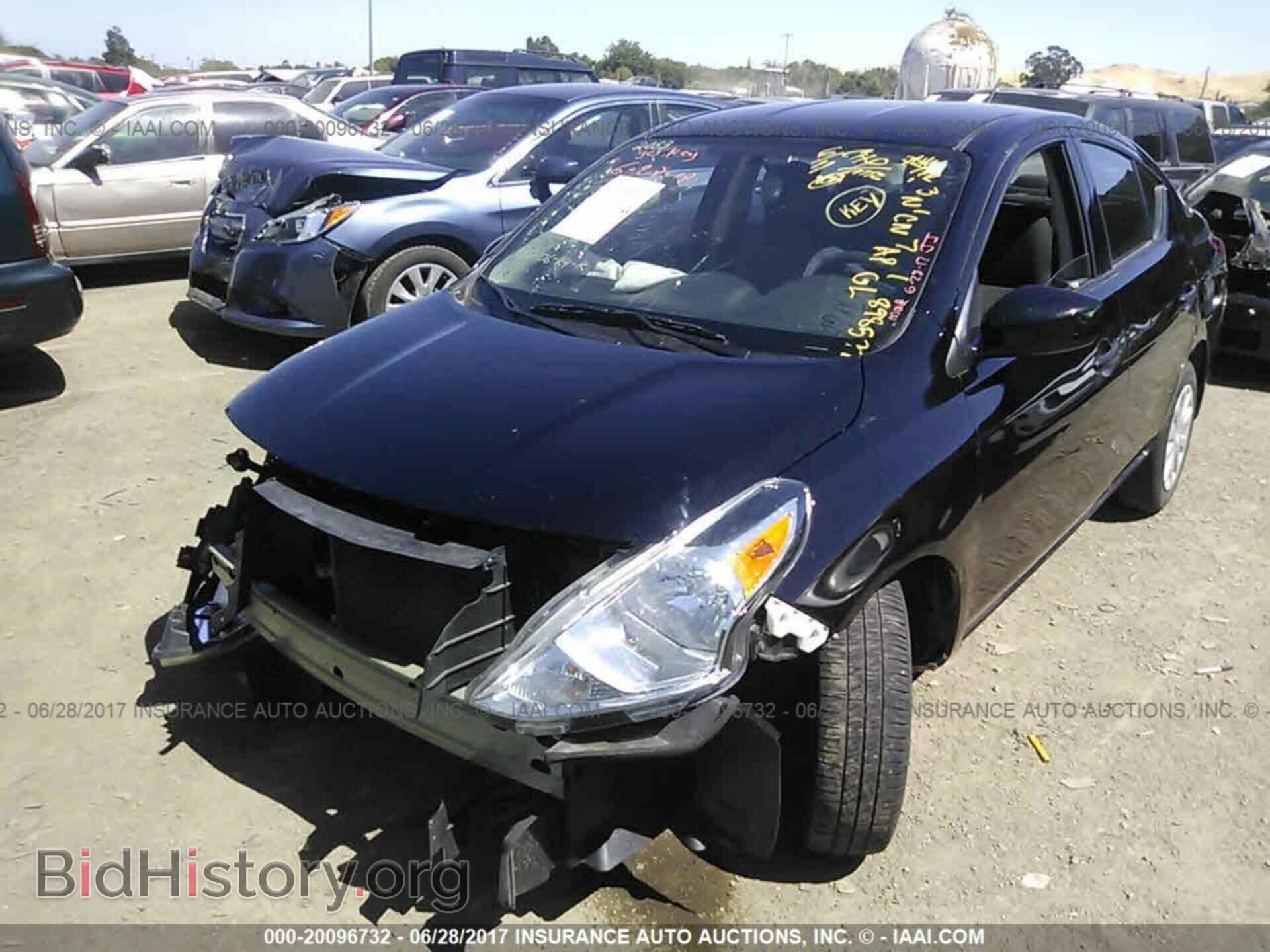 2016 Nissan Versa - VIN: 3N1CN7AP1GL898577 - Photo 2