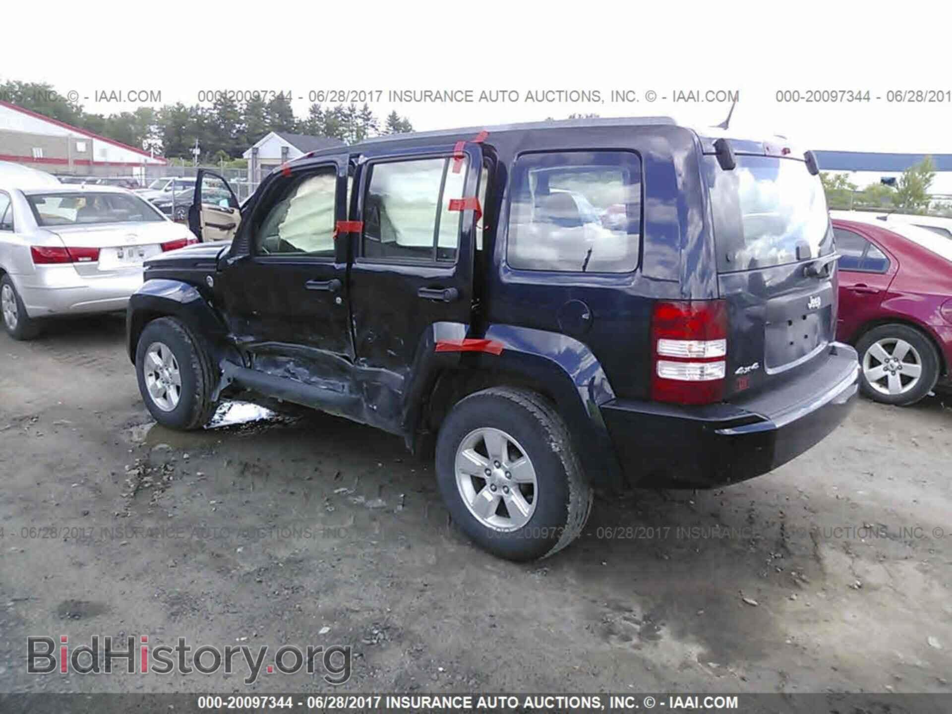 2011 Jeep Liberty - VIN: 1J4PN2GK5BW564269 - Фото 3