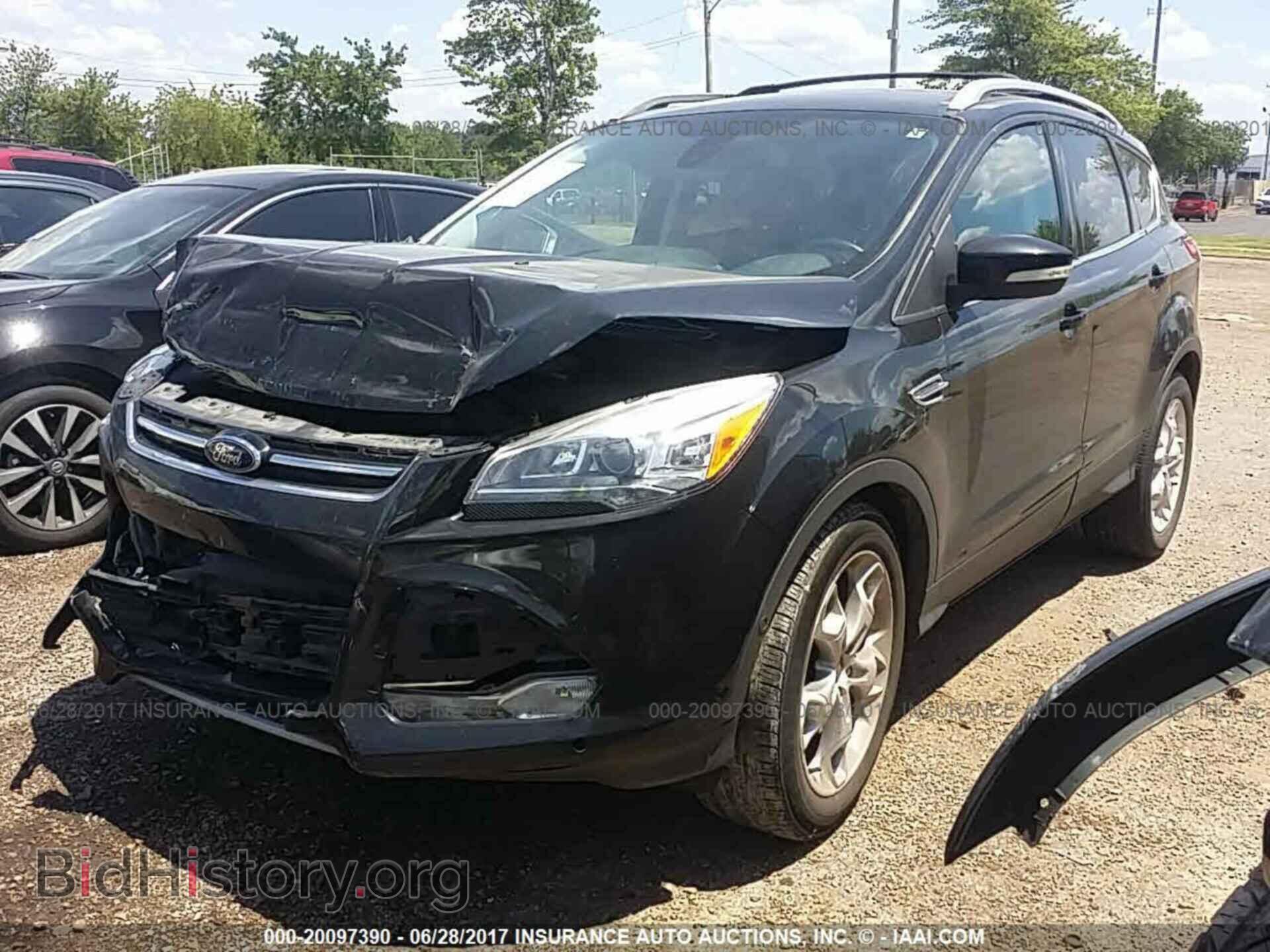 2013 Ford Escape - VIN: 1FMCU0J92DUB85113 - Photo 2