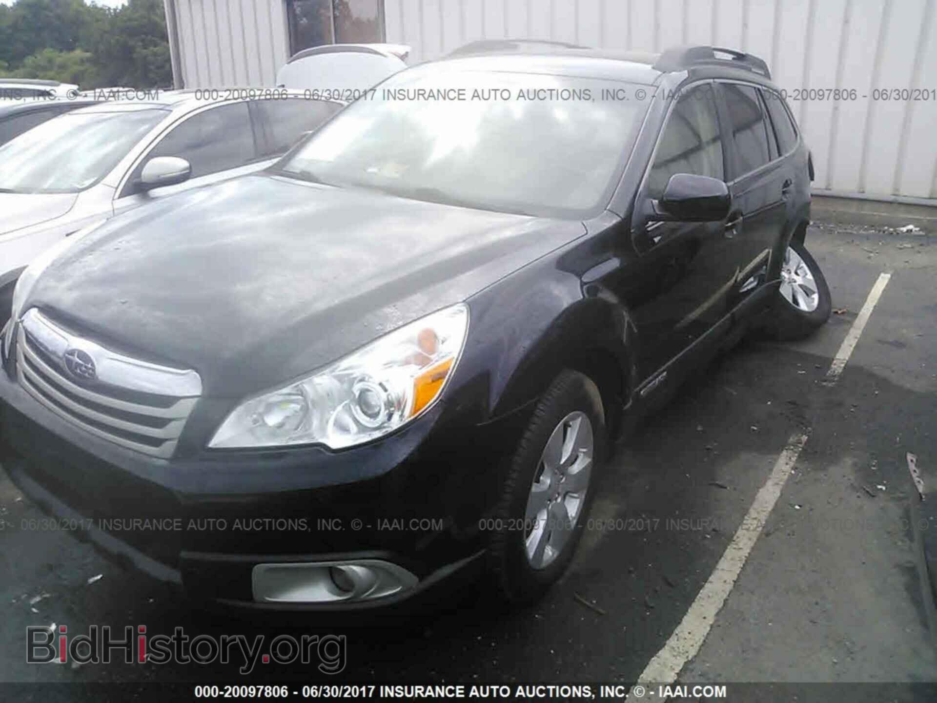 2012 Subaru Outback - VIN: 4S4BRCBC5C3301630 - Photo 2