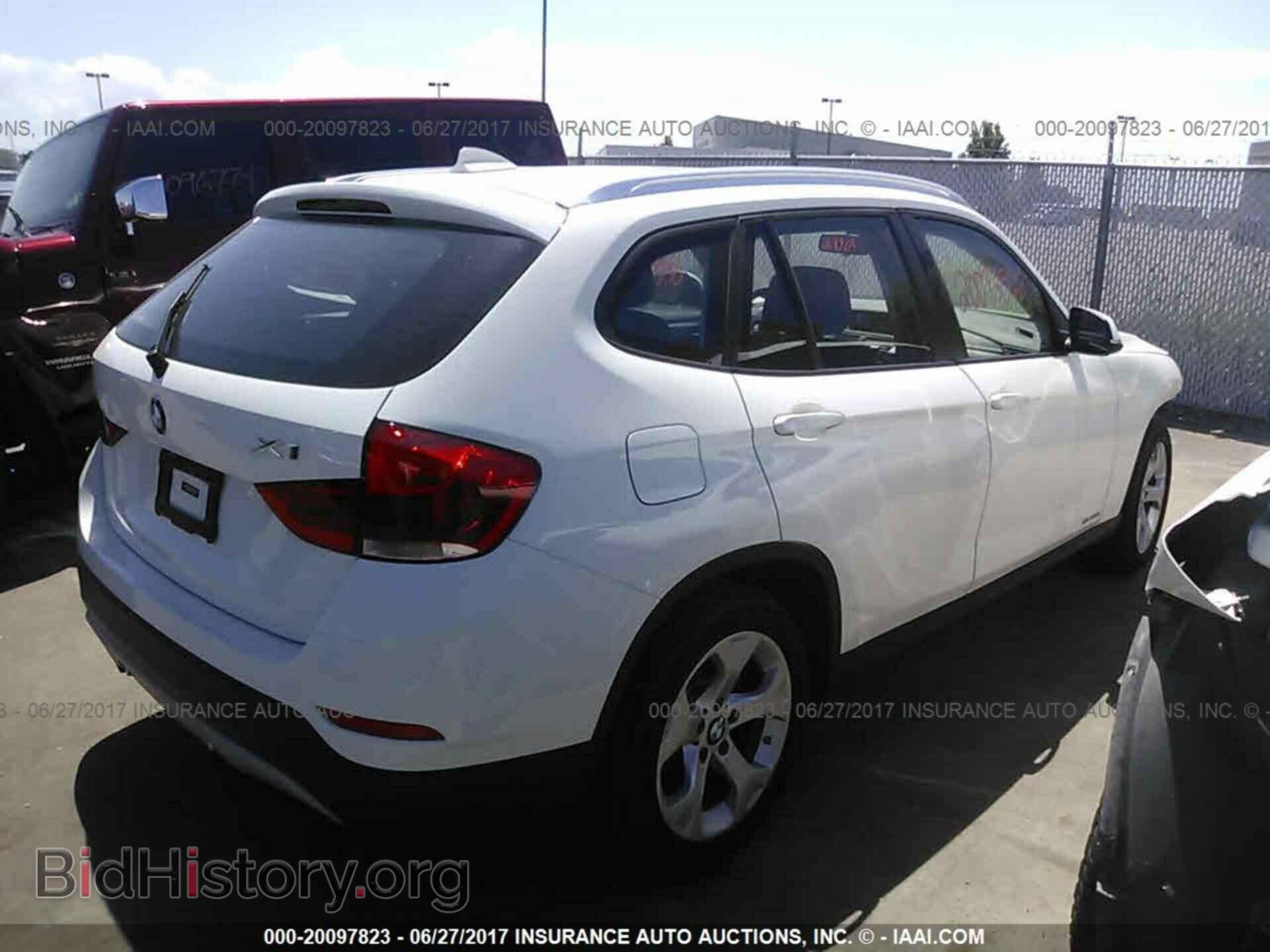 2014 Bmw X1 - VIN: WBAVM1C58EVW51486 - Фото 4