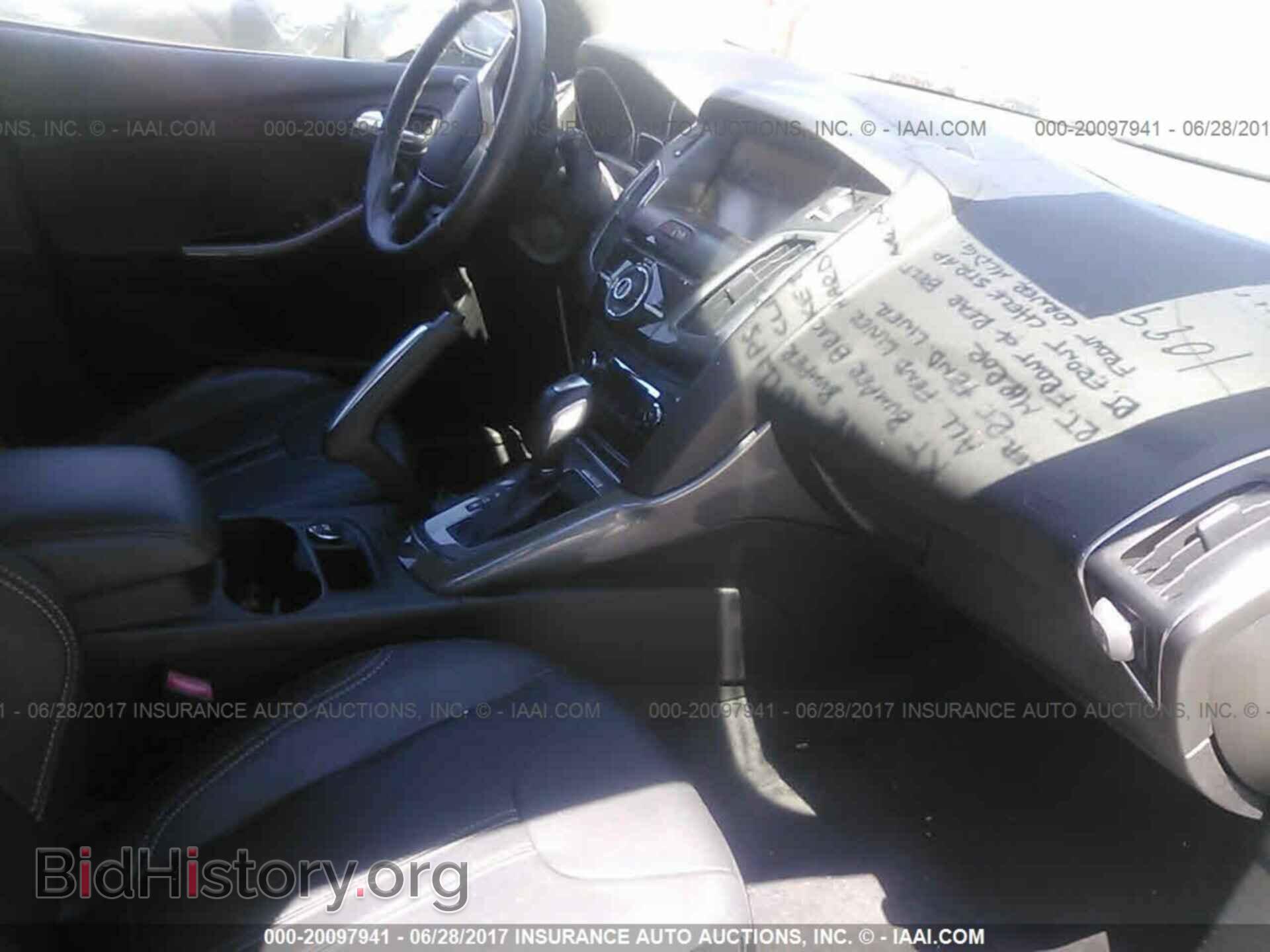 2012 Ford Focus - VIN: 1FAHP3N22CL231128 - Photo 5