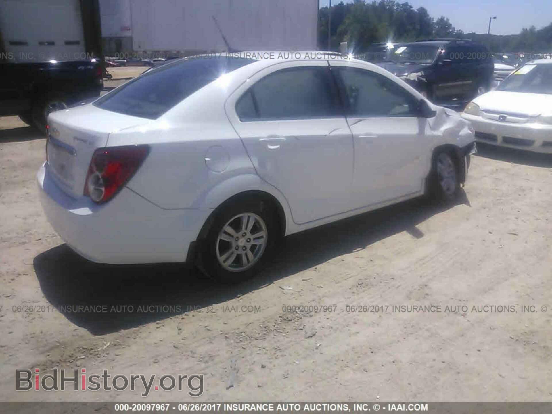 2014 Chevrolet Sonic - VIN: 1G1JC5SG9E4166576 - Фото 4
