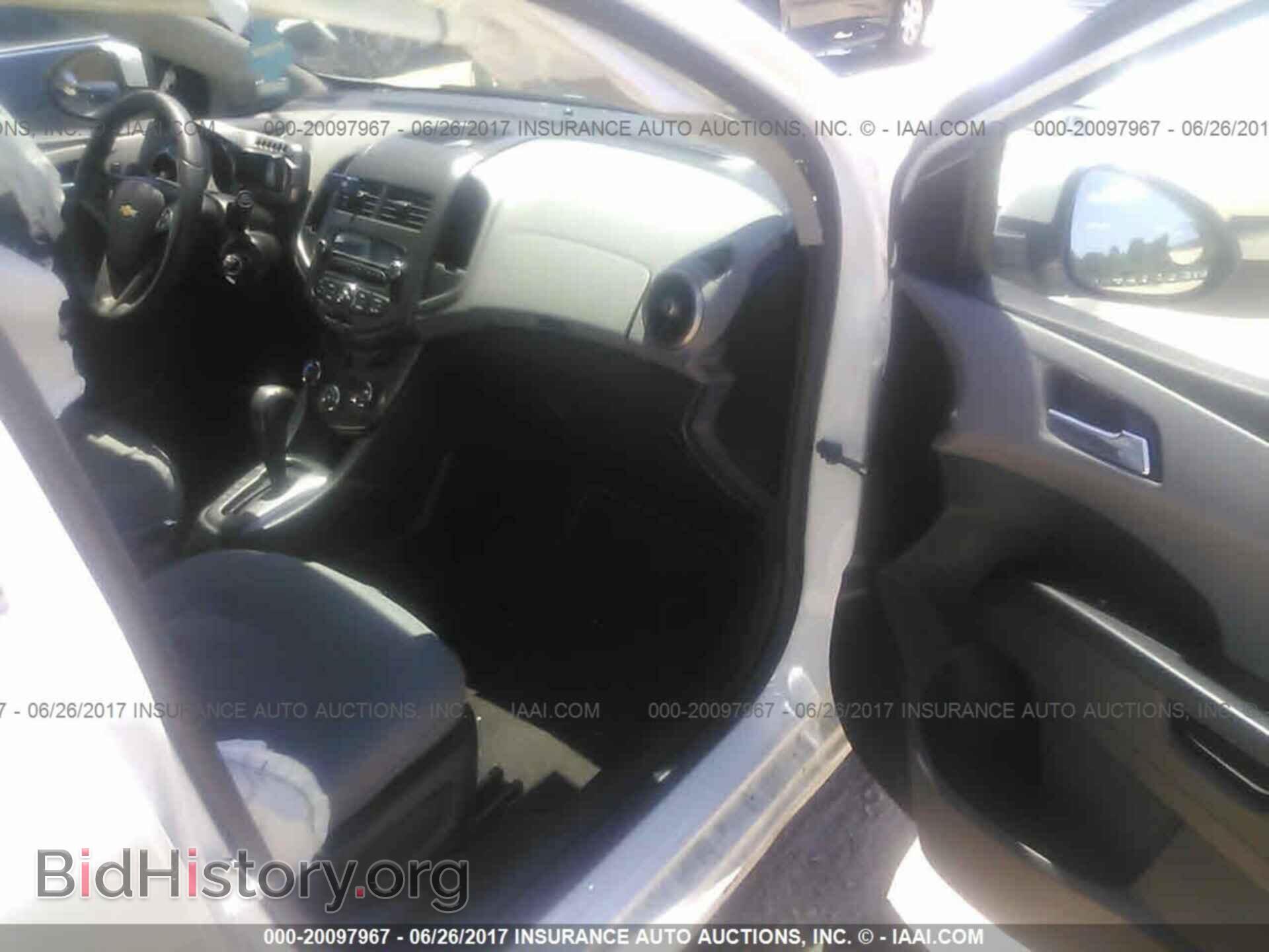2014 Chevrolet Sonic - VIN: 1G1JC5SG9E4166576 - Фото 5