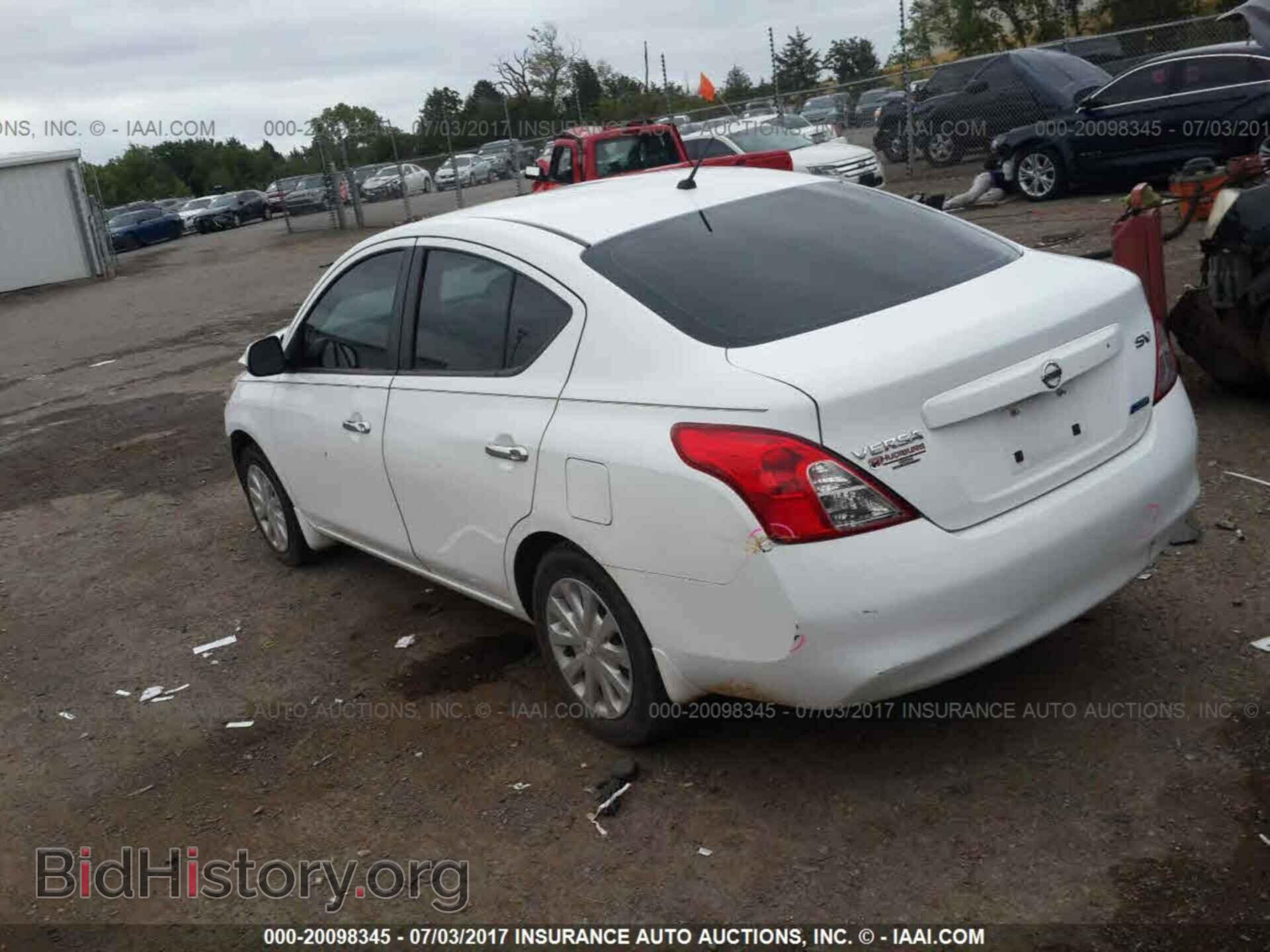 2012 Nissan Versa - VIN: 3N1CN7AP3CL848306 - Фото 3