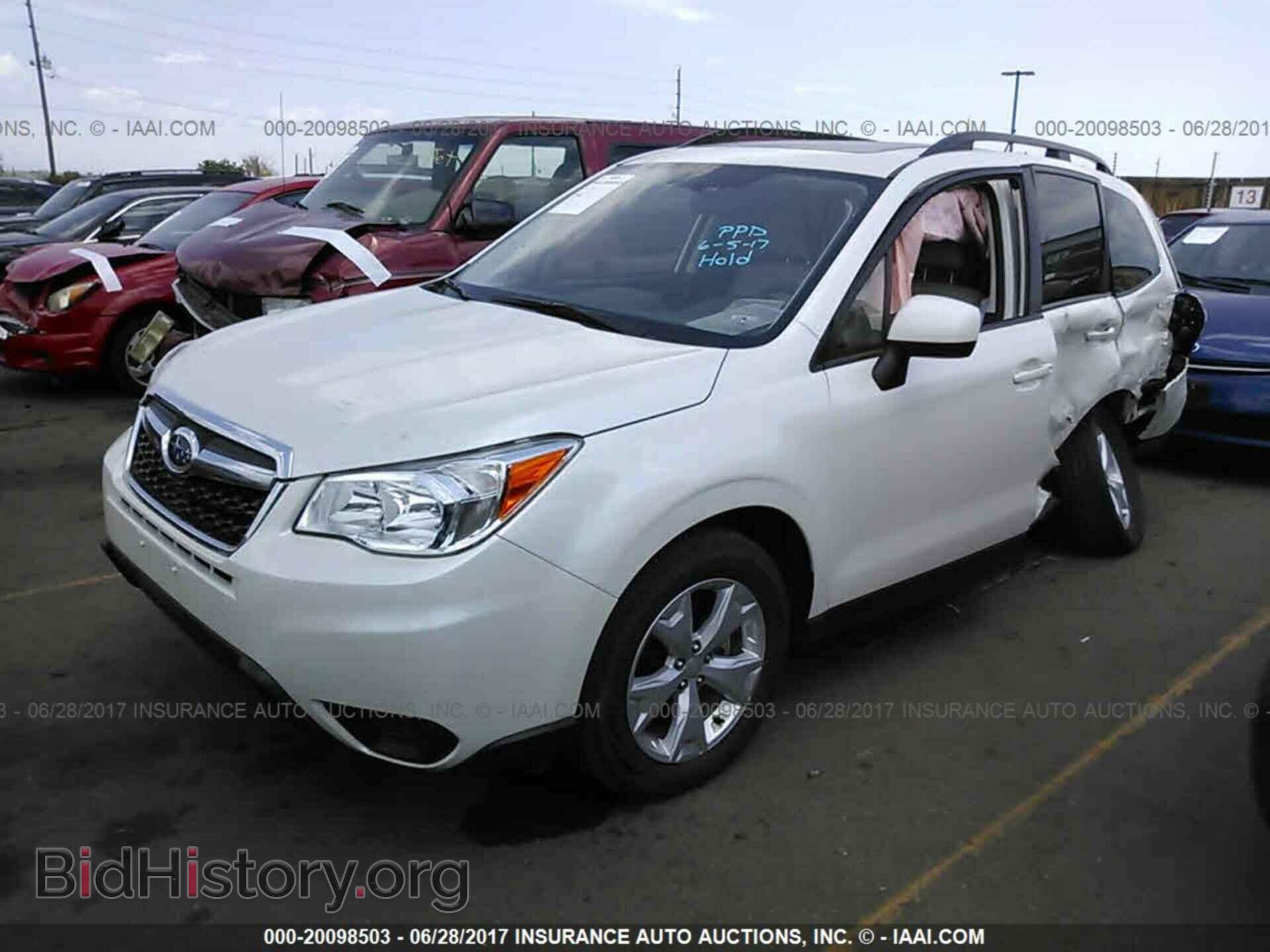 2014 Subaru Forester - VIN: JF2SJAEC2EH526025 - Фото 2