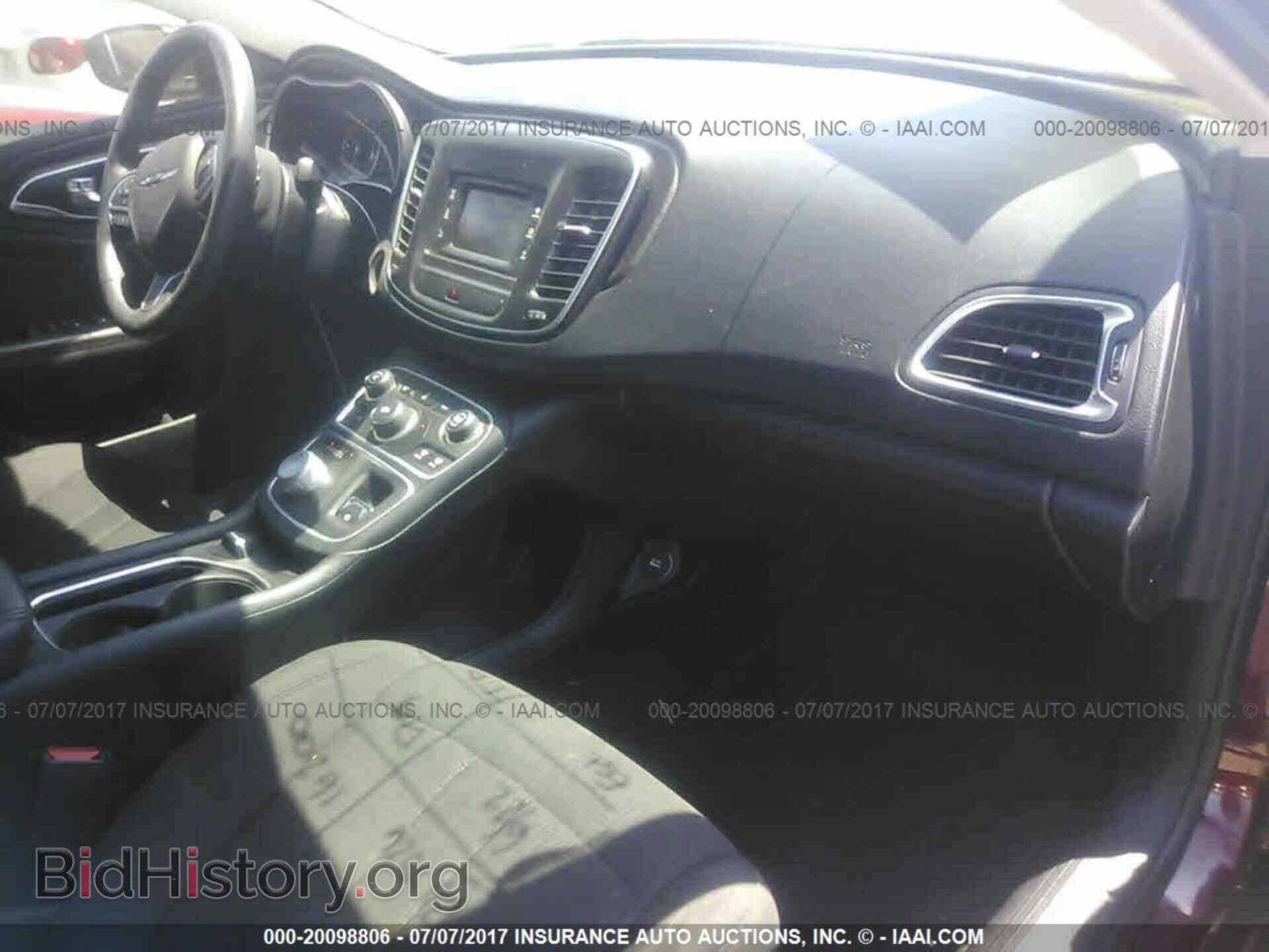 2016 Chrysler 200 - VIN: 1C3CCCAB8GN106915 - Фото 5