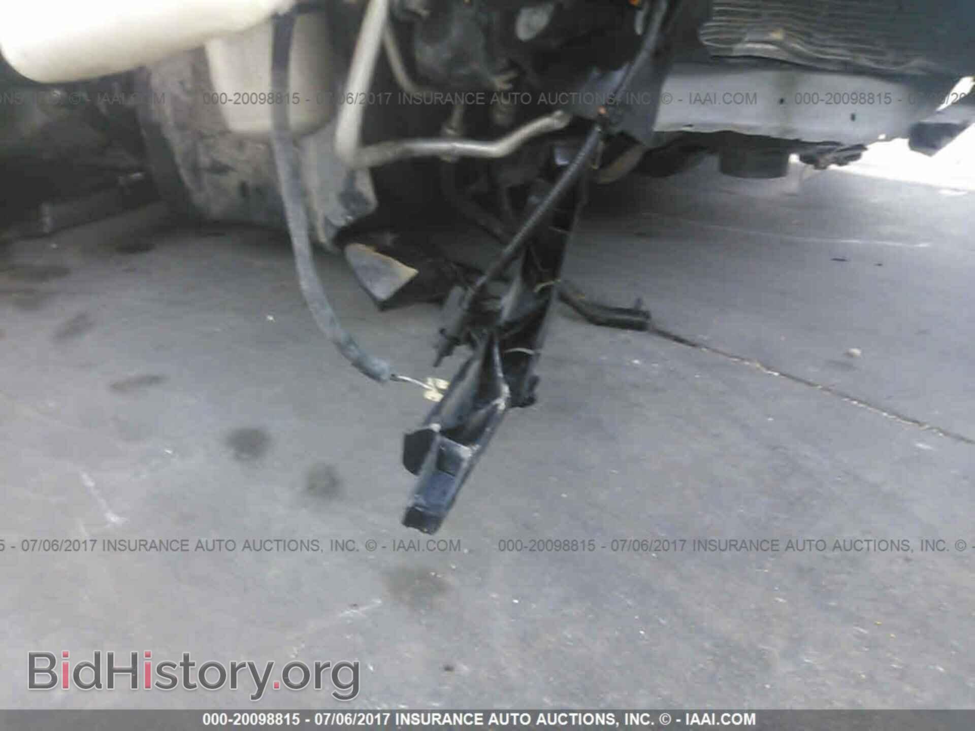 2013 Chrysler 200 - VIN: 1C3CCBCG8DN719275 - Фото 6