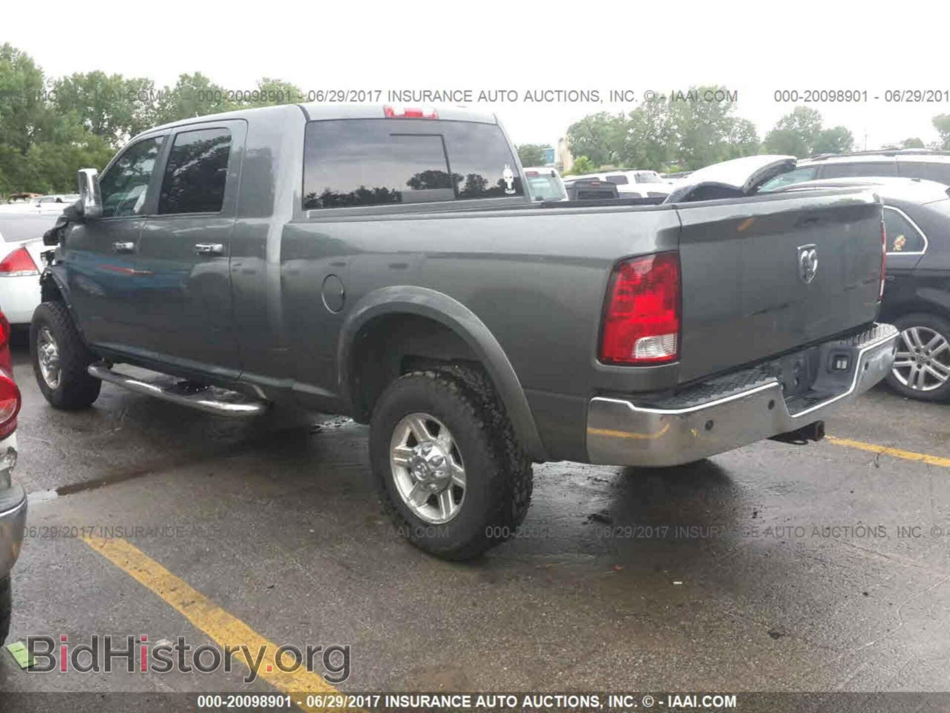 2011 Dodge Ram 3500 - VIN: 3D73Y3HL6BG576427 - Photo 3