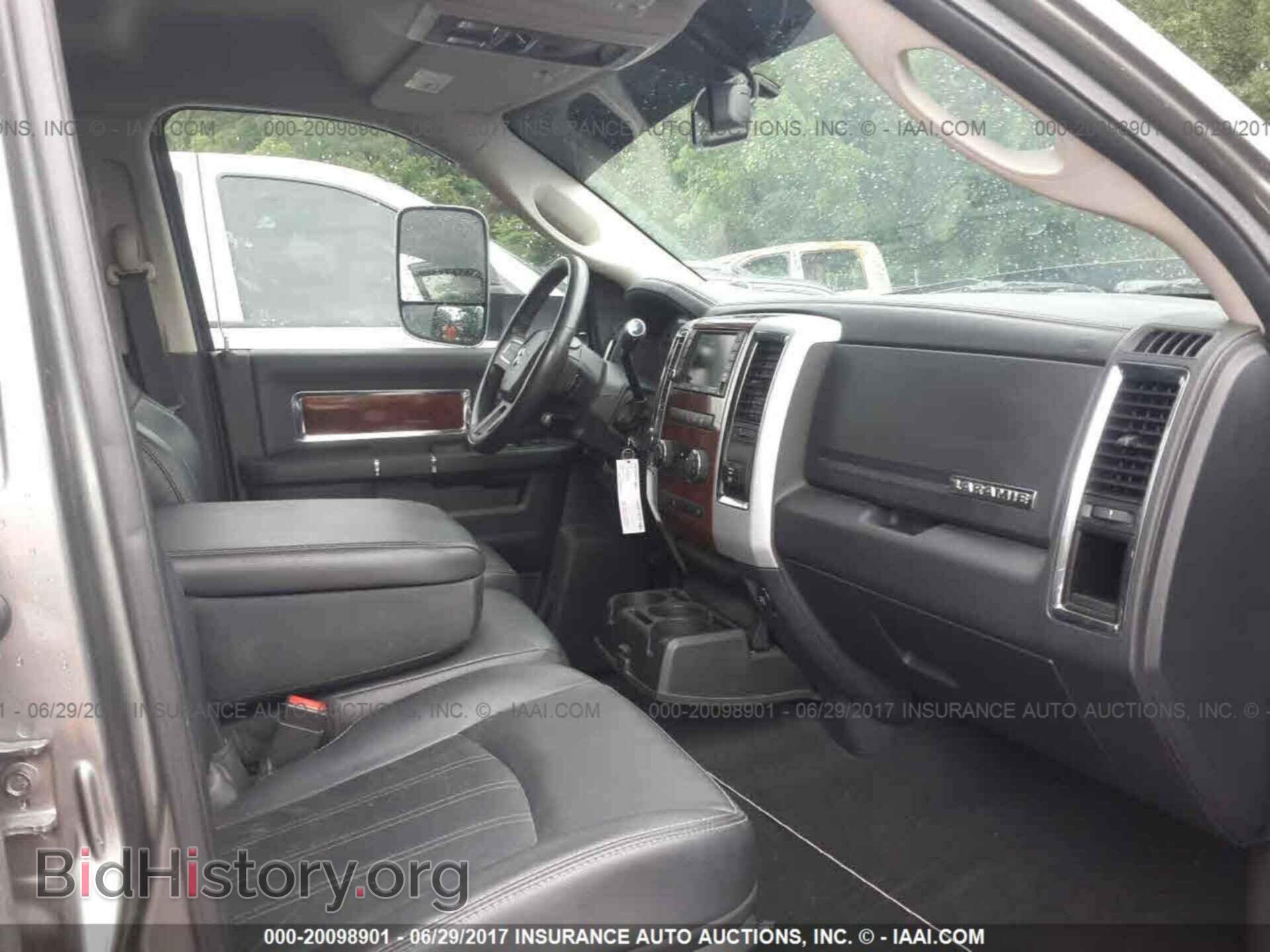 2011 Dodge Ram 3500 - VIN: 3D73Y3HL6BG576427 - Photo 5