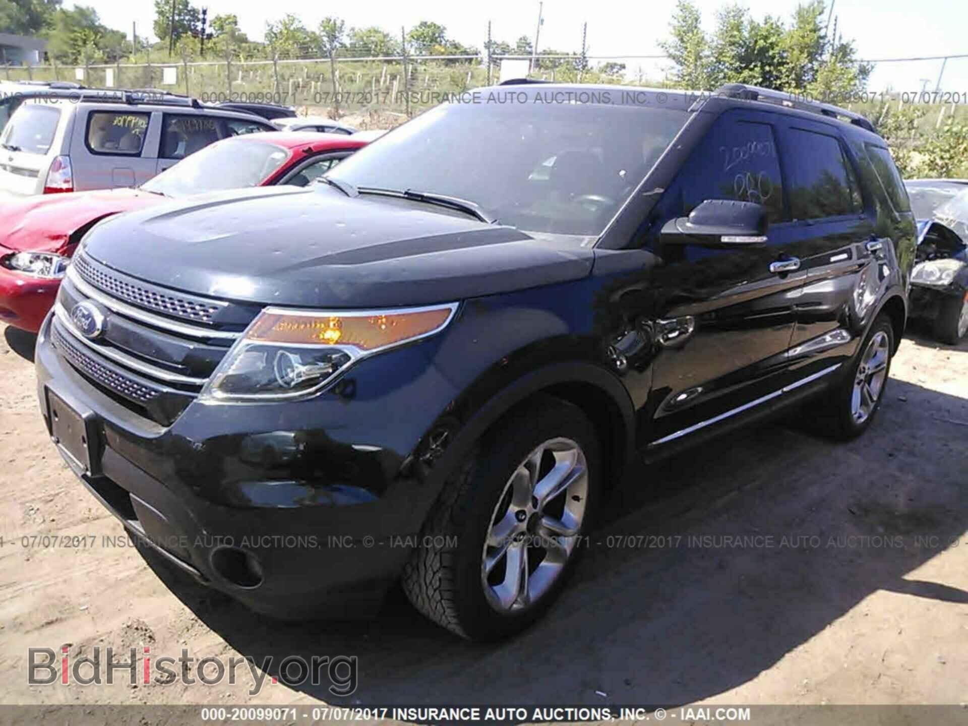 2014 Ford Explorer - VIN: 1FM5K8F87EGA13964 - Фото 2
