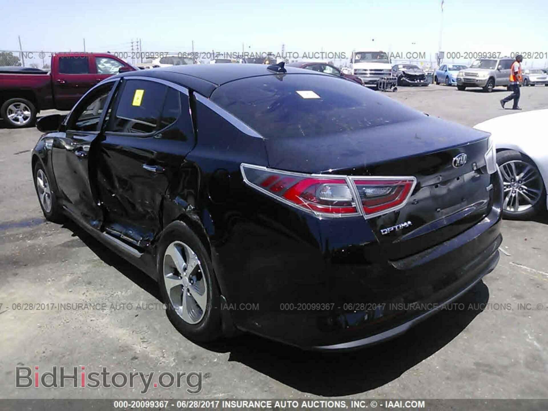 2015 Kia Optima - VIN: KNAGM4AD2F5077697 - Photo 3