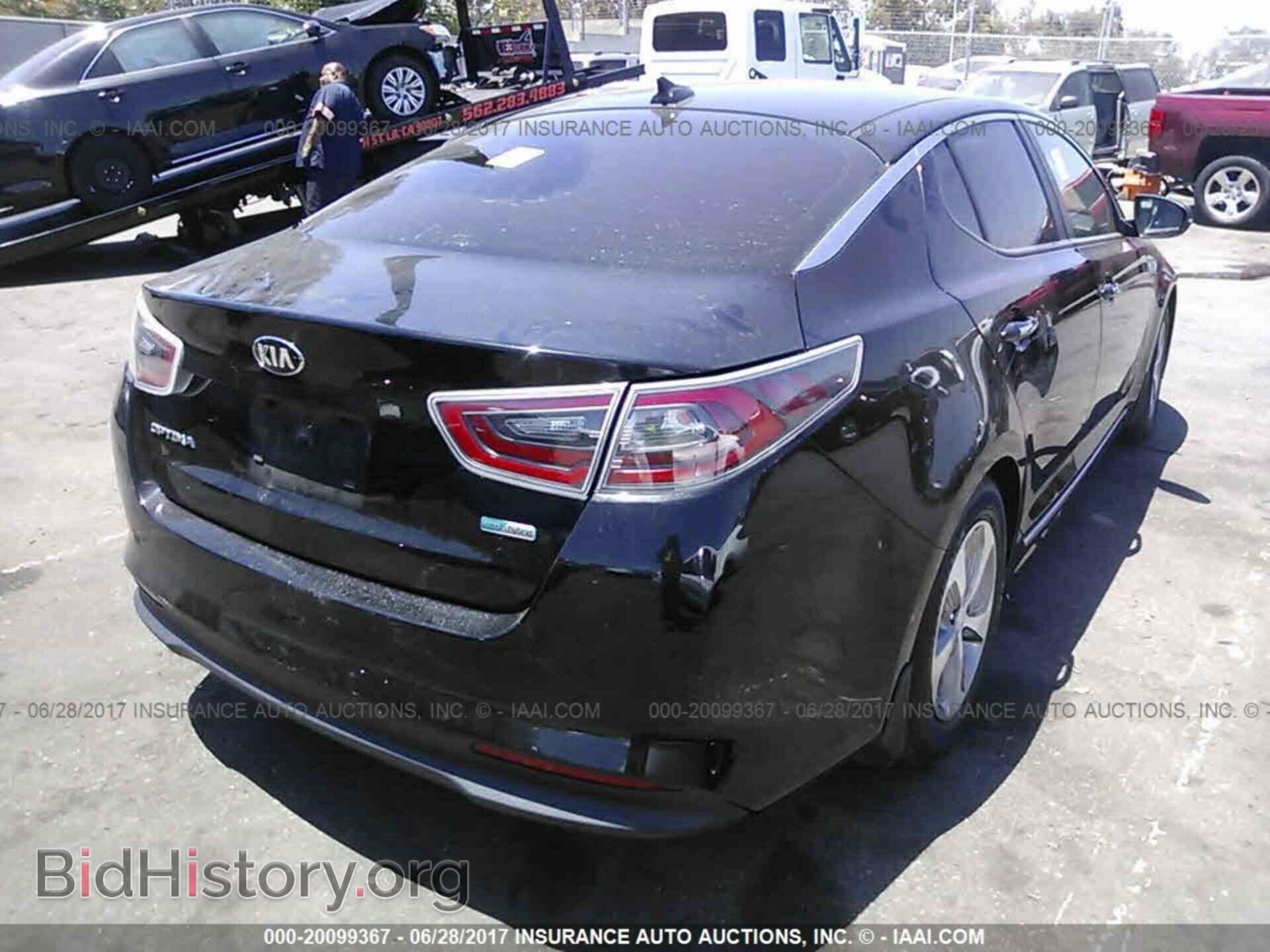 2015 Kia Optima - VIN: KNAGM4AD2F5077697 - Photo 4