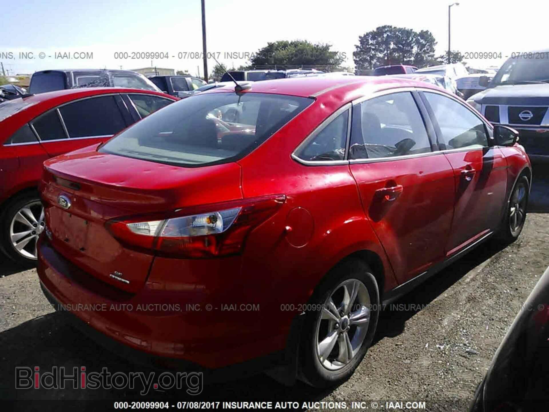 2014 Ford Focus - VIN: 1FADP3F20EL137961 - Фото 4