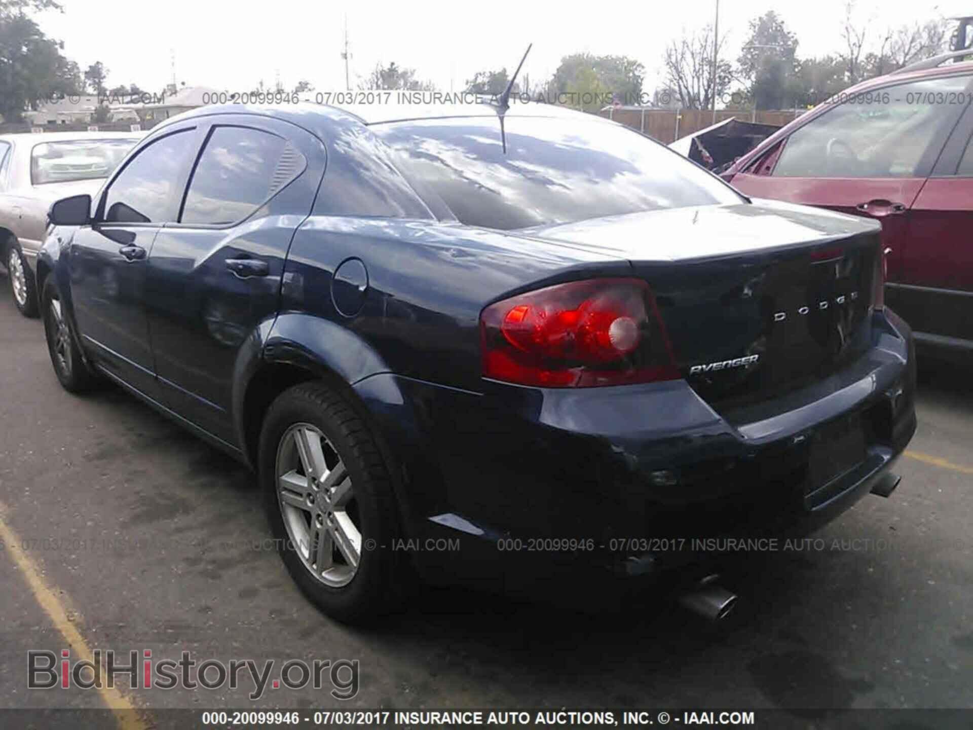 2013 Dodge Avenger - VIN: 1C3CDZCG4DN663583 - Photo 3