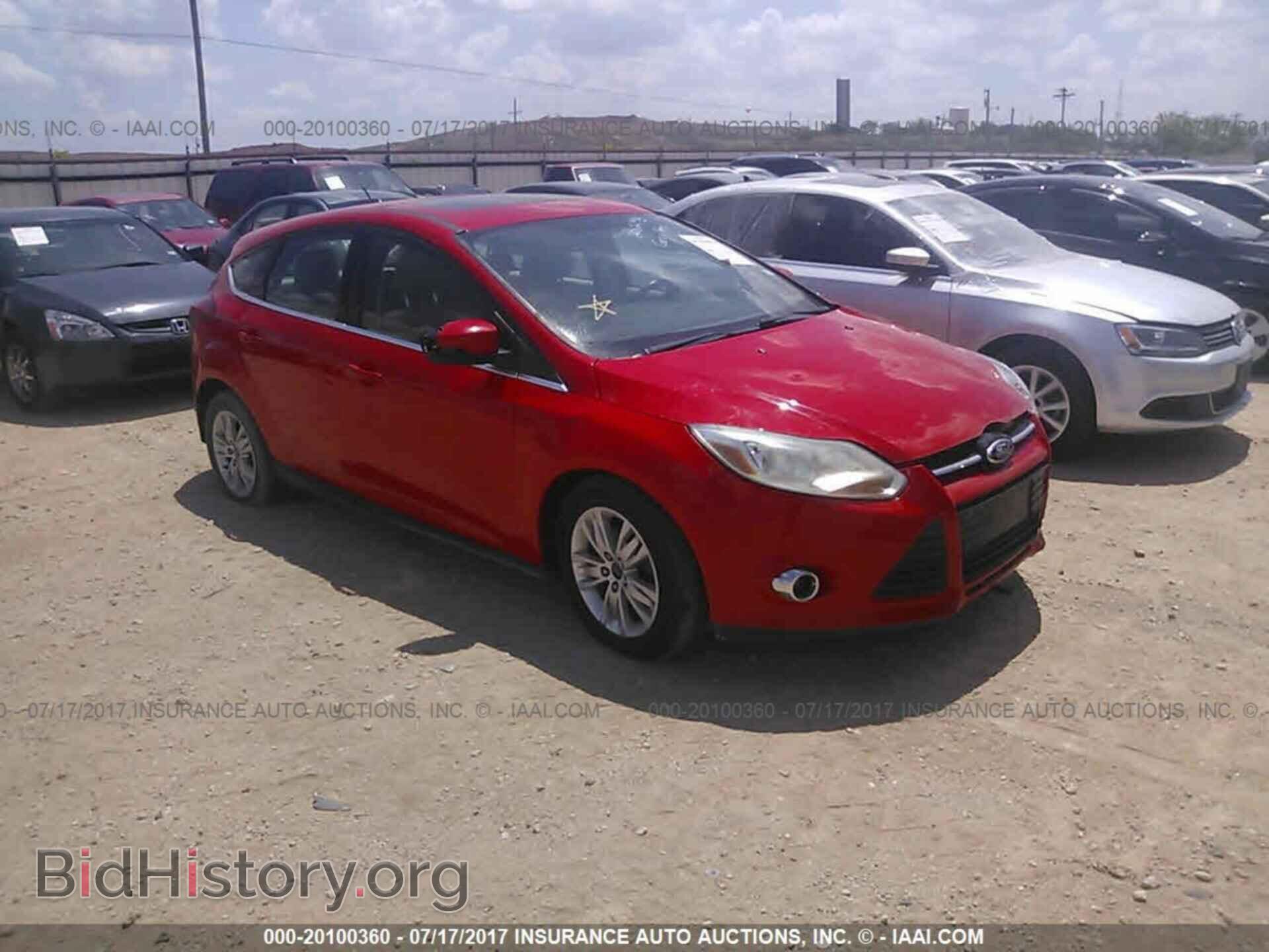 Photo 1FAHP3M28CL453562 - Ford Focus 2012