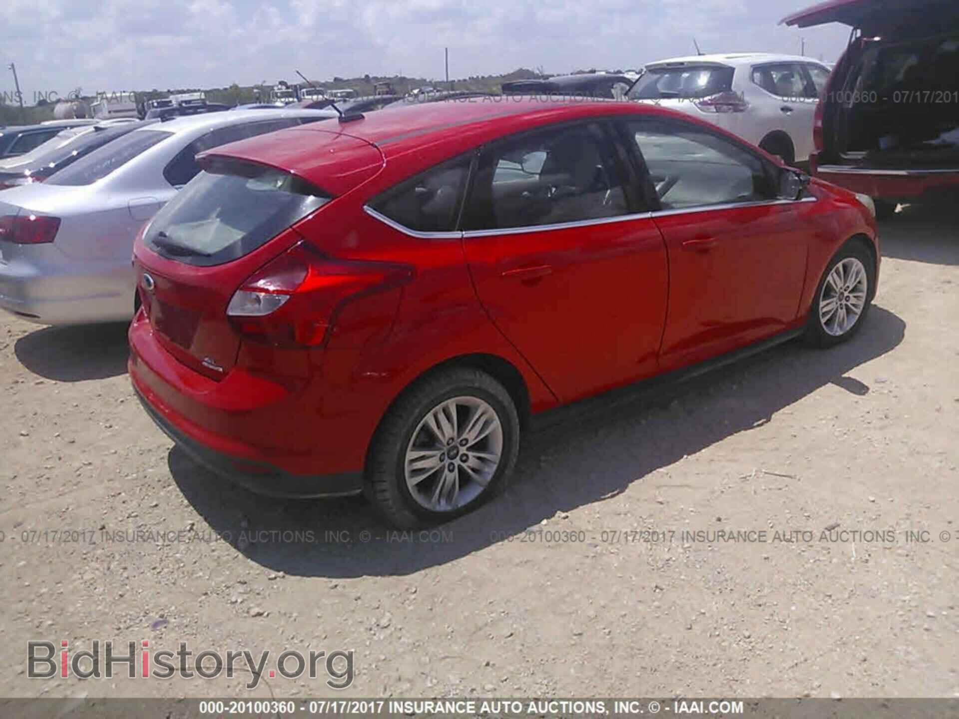 2012 Ford Focus - VIN: 1FAHP3M28CL453562 - Photo 4