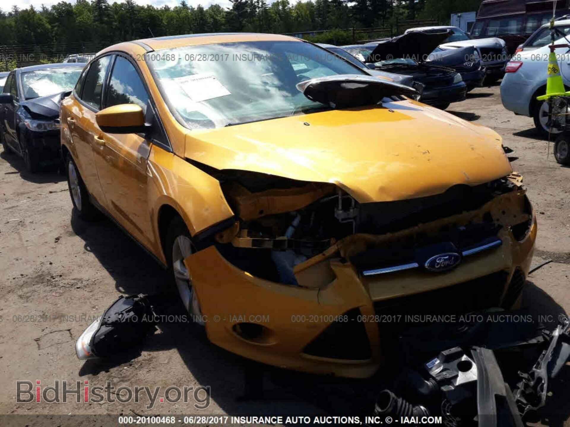 Photo 1FAHP3F21CL224301 - Ford Focus 2012