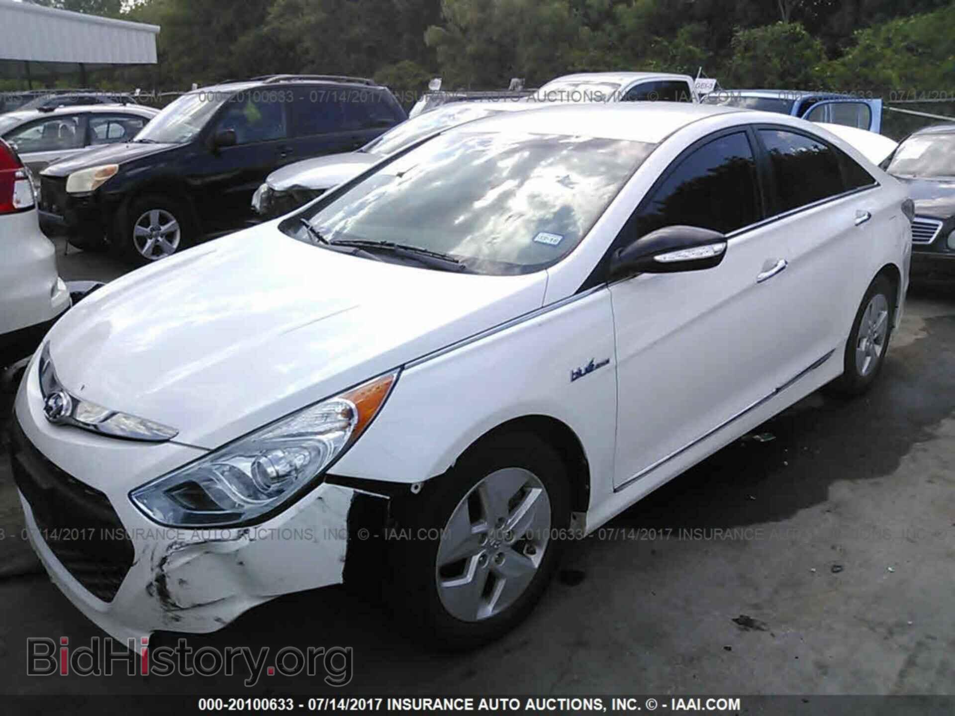 2012 Hyundai Sonata - VIN: KMHEC4A48CA029004 - Фото 2