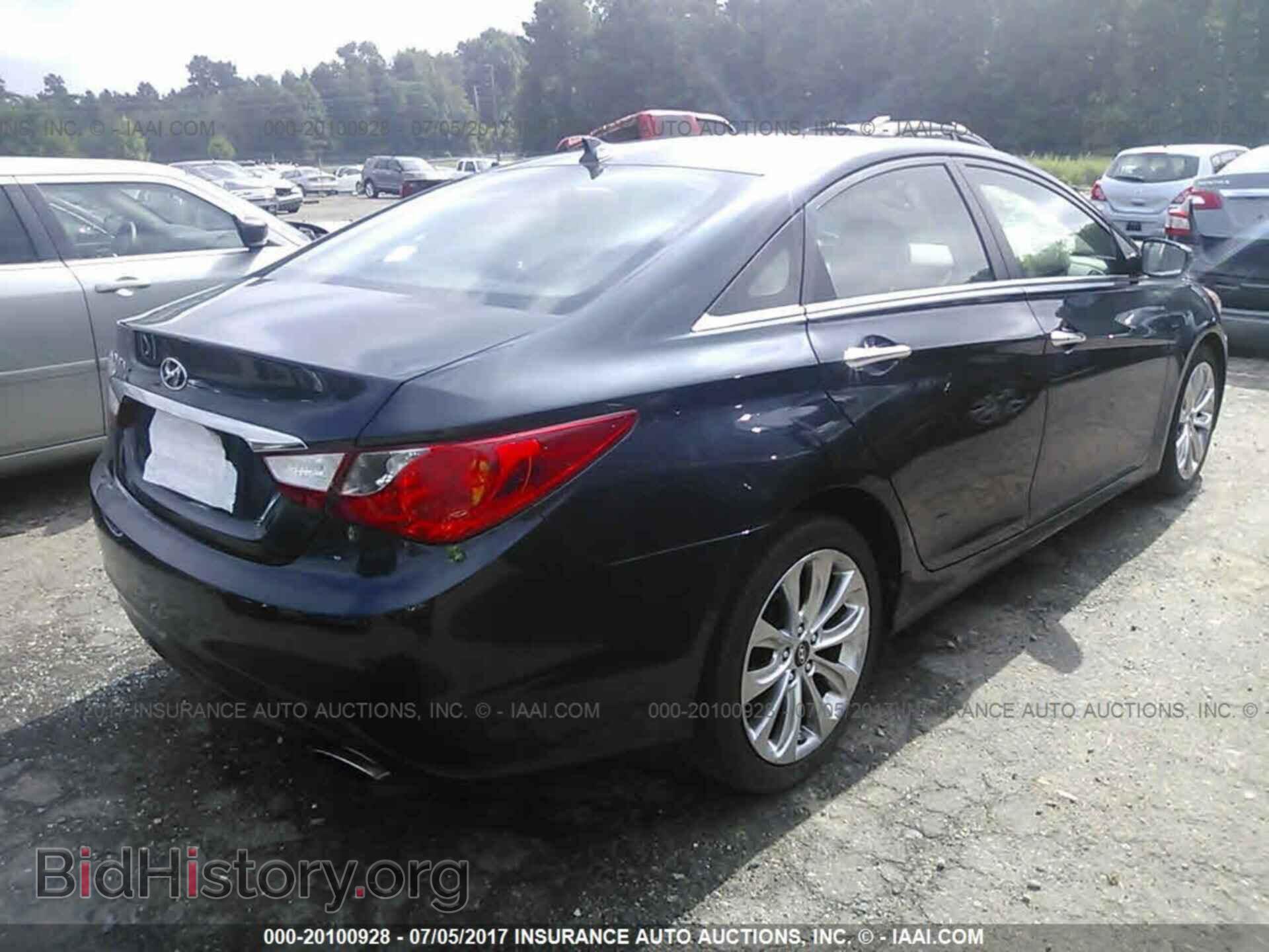 2012 Hyundai Sonata - VIN: 5NPEC4AC5CH490746 - Фото 4
