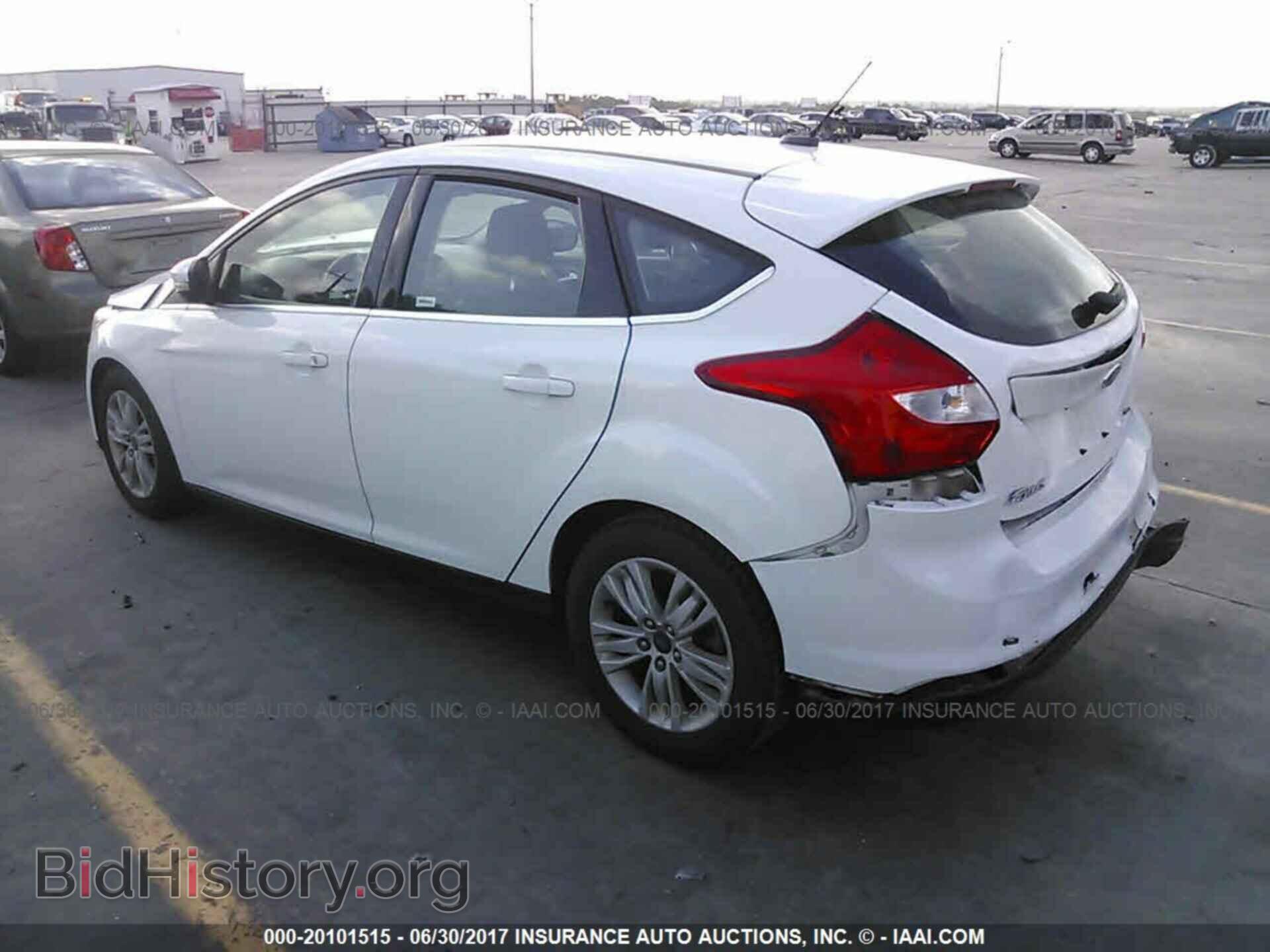 2012 Ford Focus - VIN: 1FAHP3M25CL339955 - Photo 3