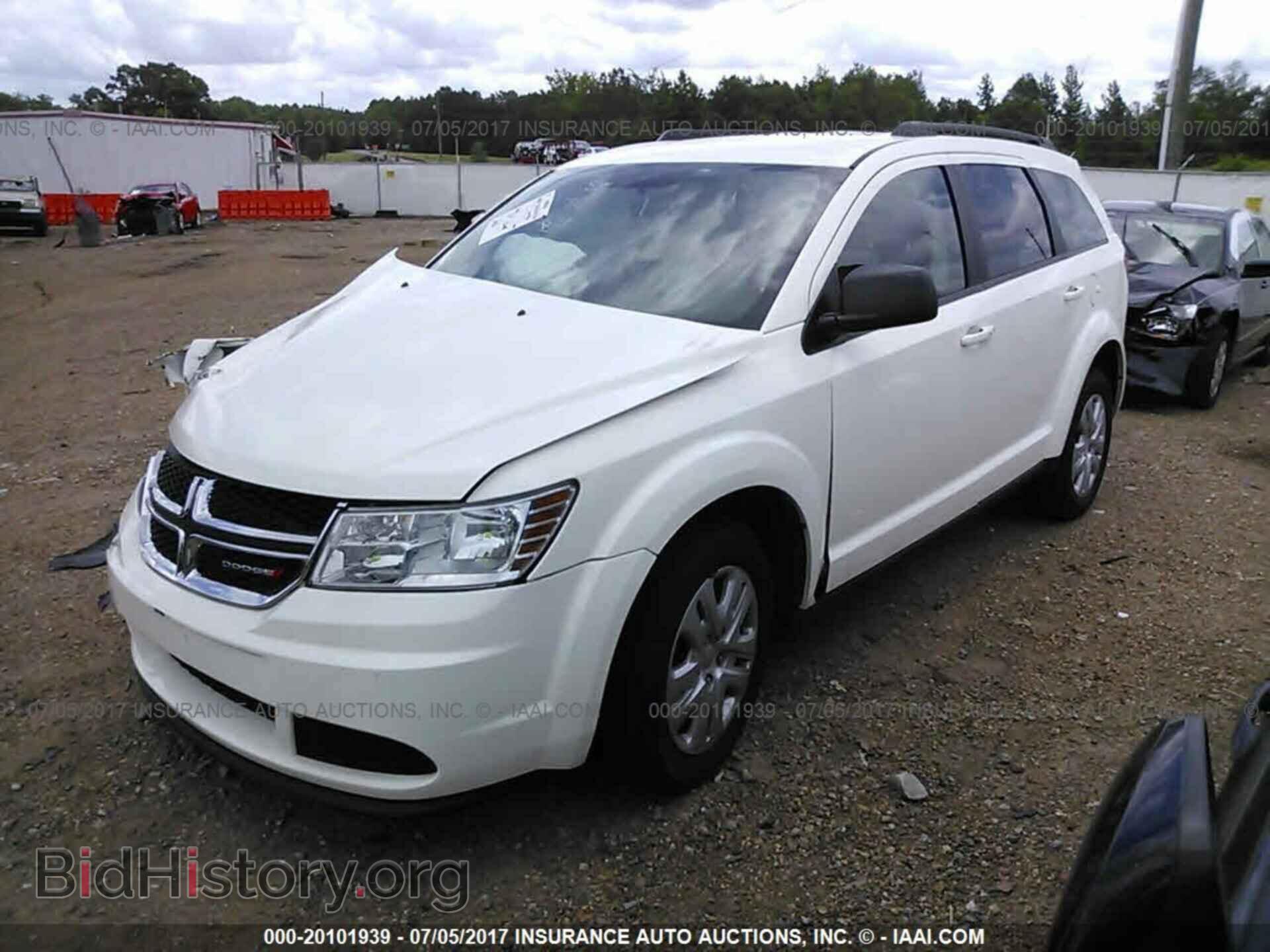 2017 Dodge Journey - VIN: 3C4PDCAB5HT519581 - Фото 2