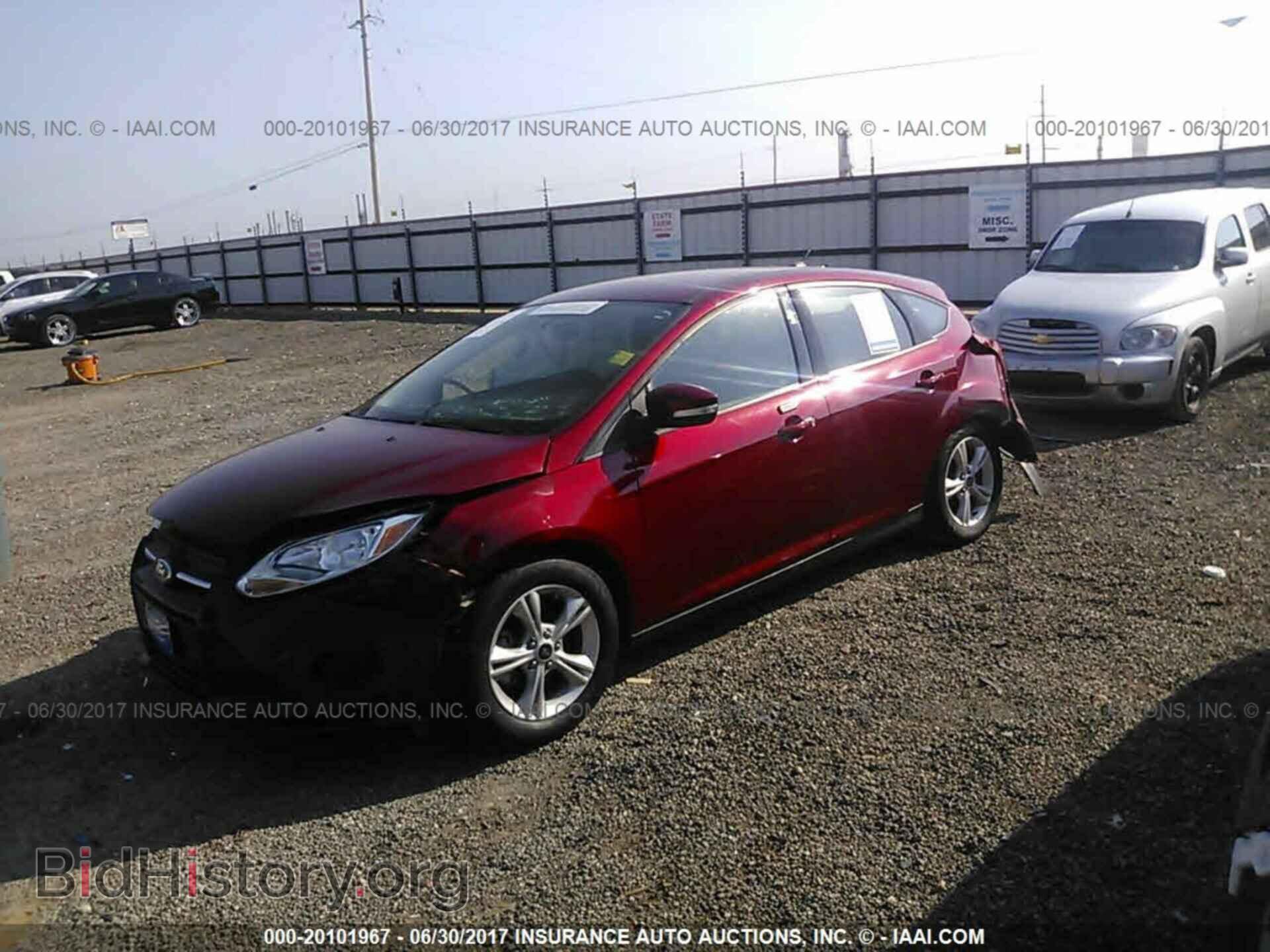 2014 Ford Focus - VIN: 1FADP3K28EL406441 - Photo 2