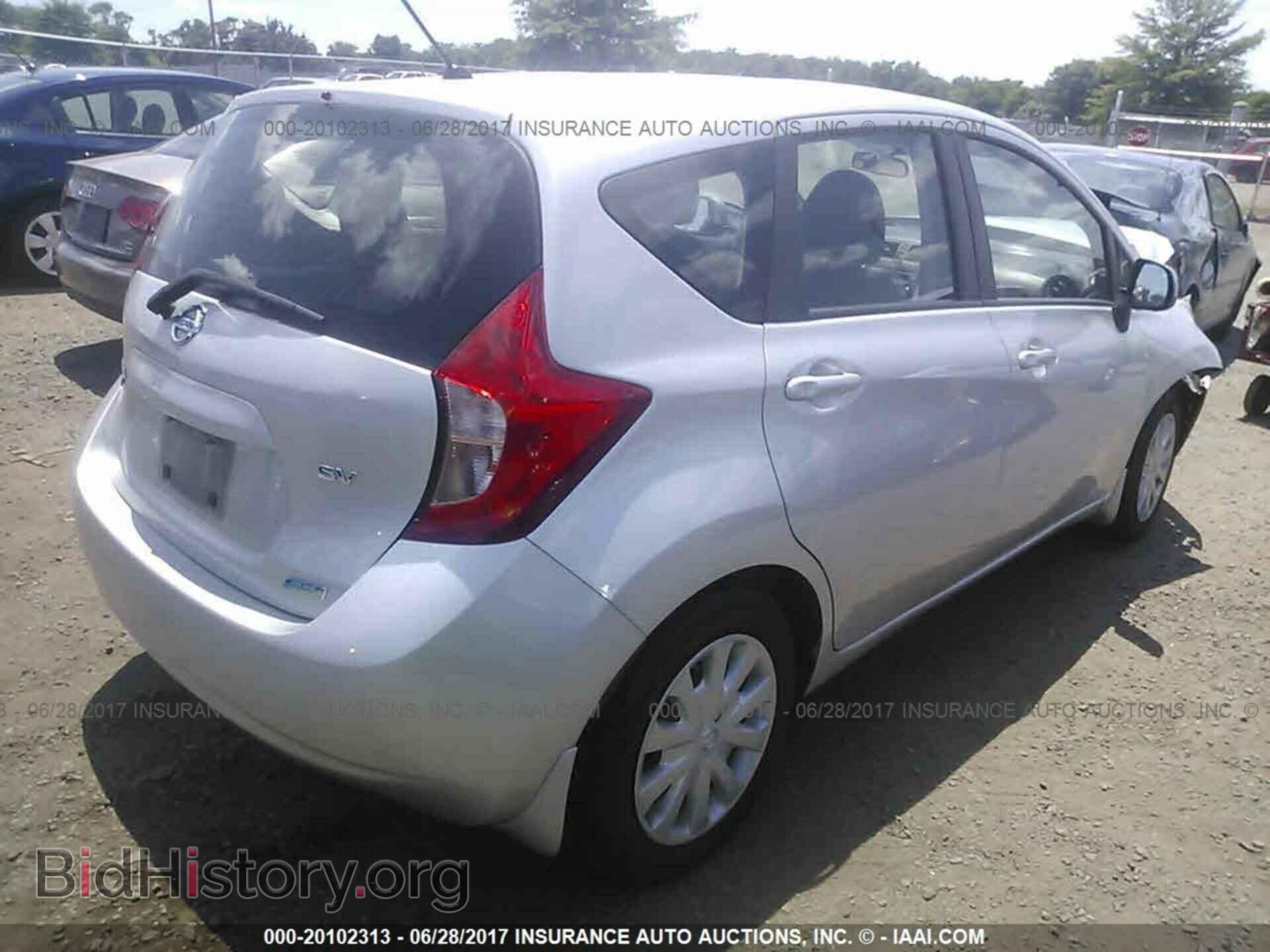 2014 Nissan Versa note - VIN: 3N1CE2CP3EL383318 - Photo 4