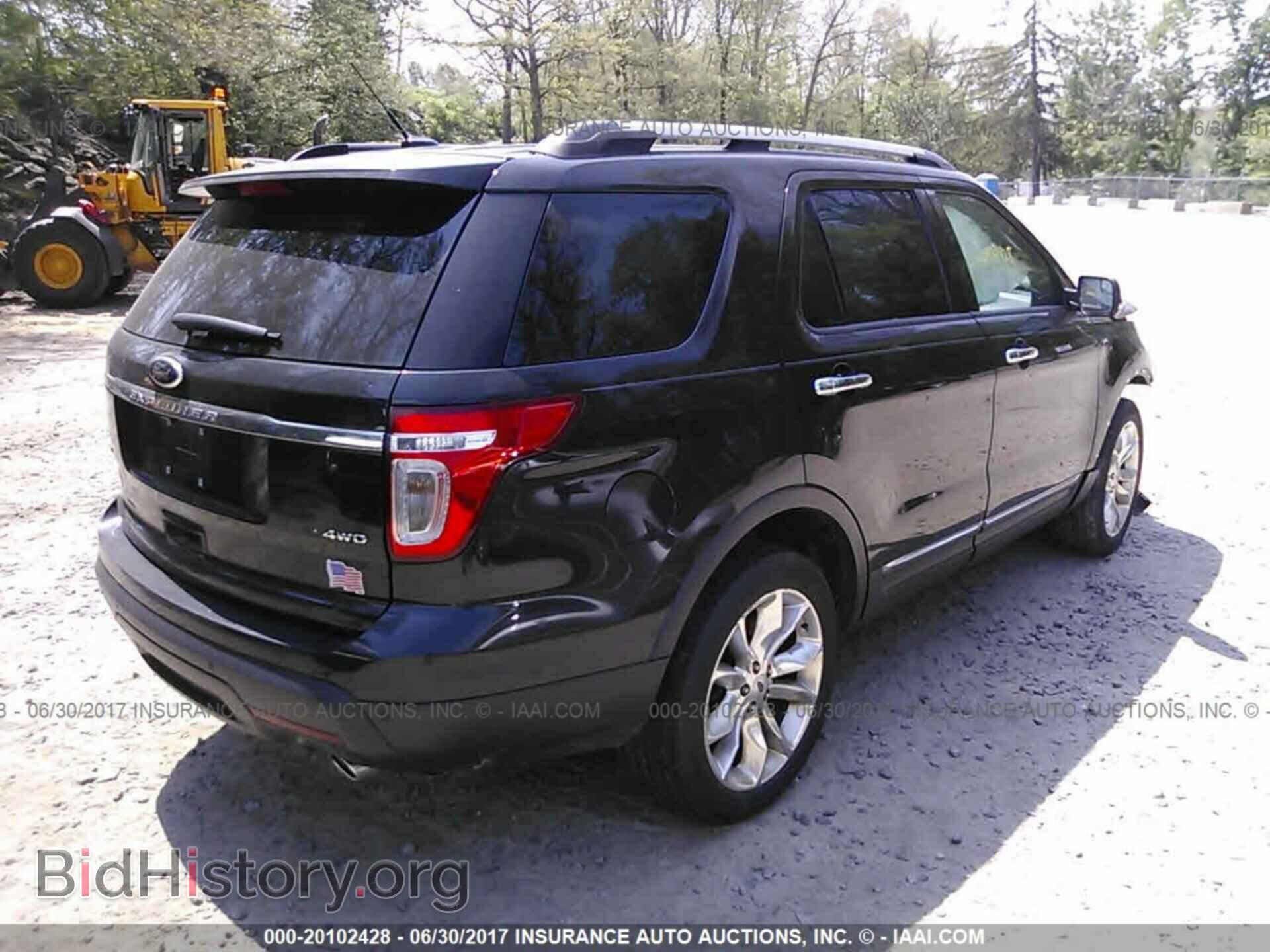 2013 Ford Explorer - VIN: 1FM5K8D81DGB96179 - Photo 4