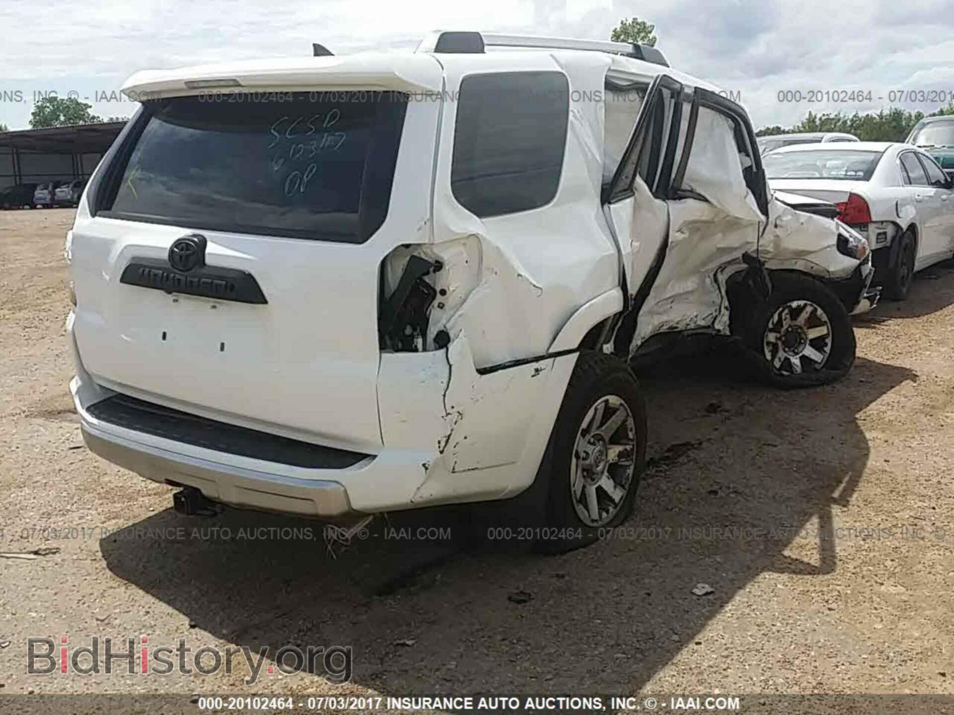 2015 Toyota 4runner - VIN: JTEBU5JR3F5255773 - Фото 4