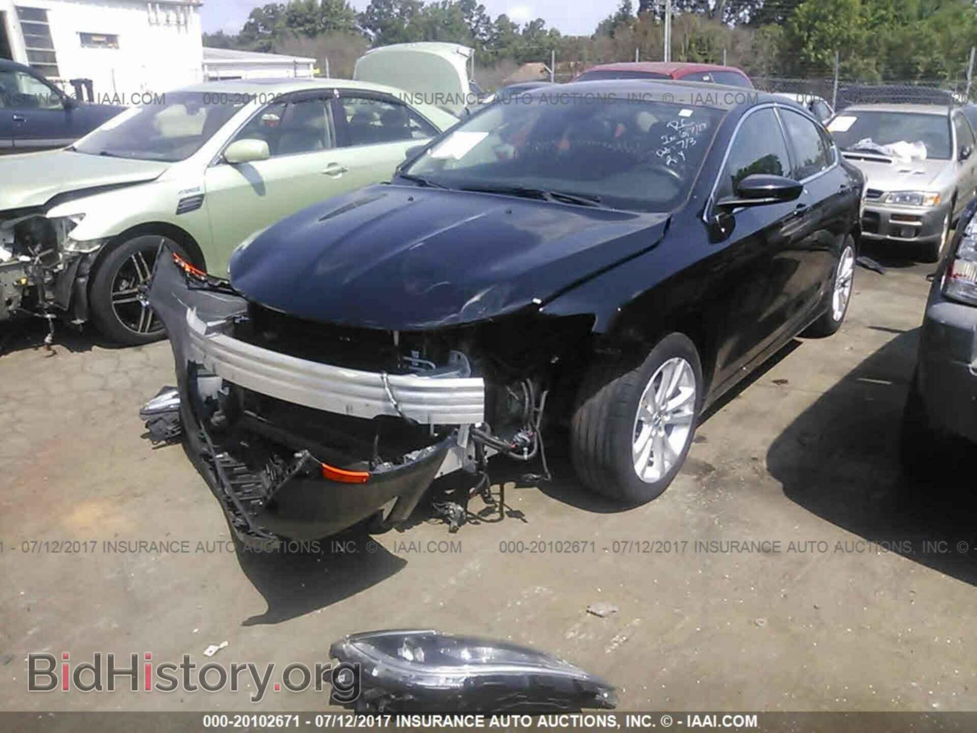 2015 Chrysler 200 - VIN: 1C3CCCAB6FN587312 - Фото 2