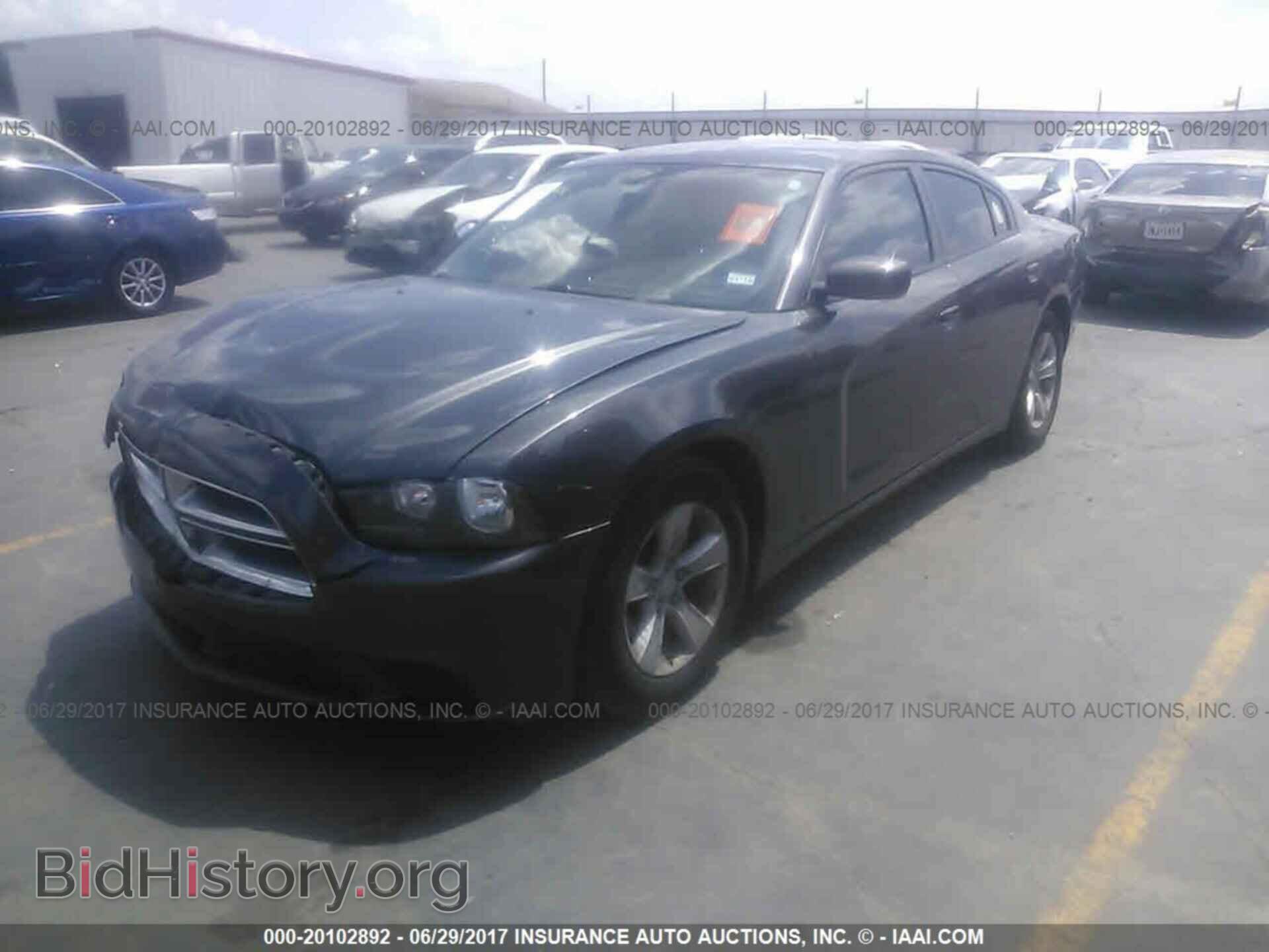 2013 Dodge Charger - VIN: 2C3CDXBG3DH678672 - Photo 2
