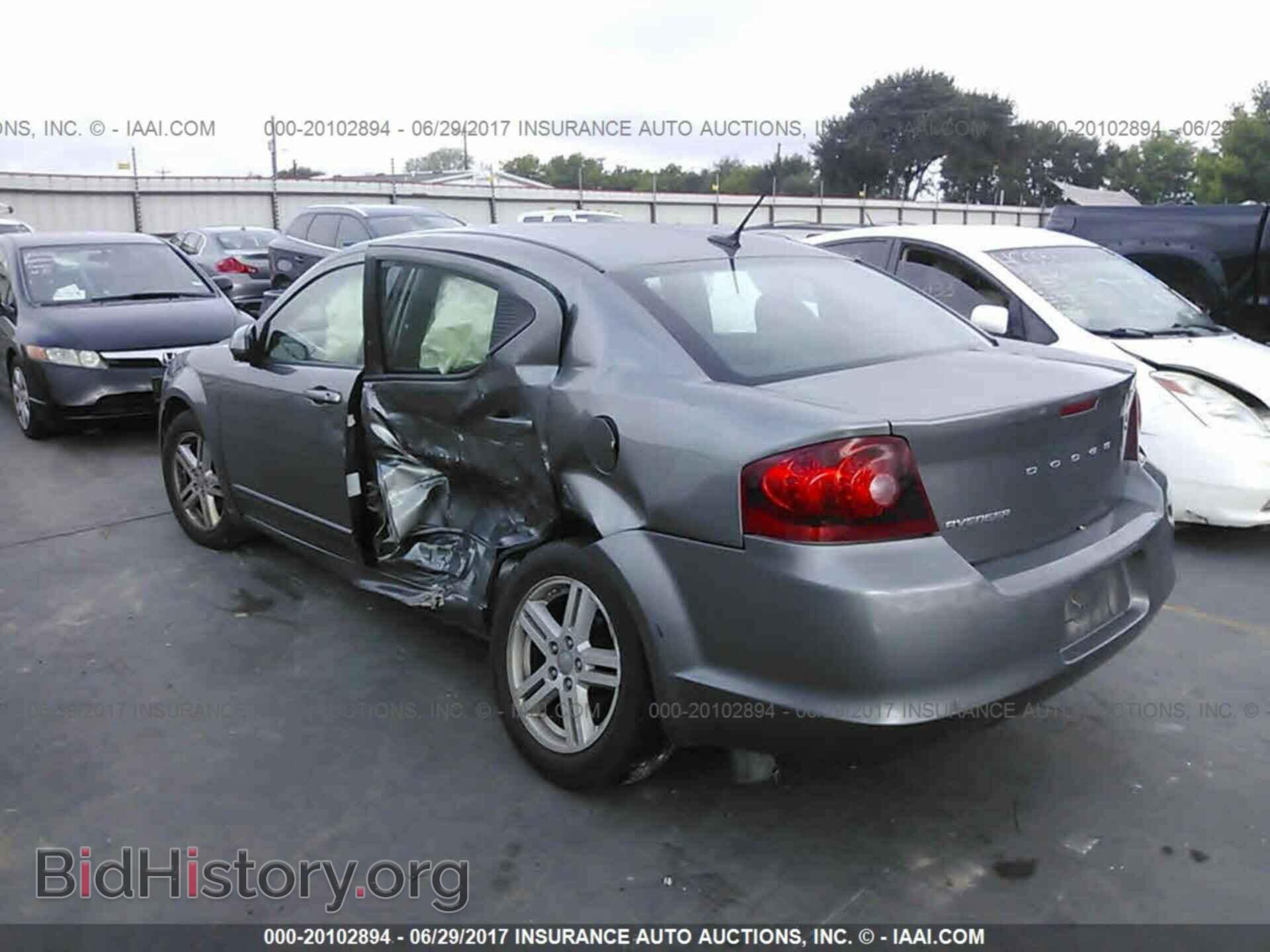 2012 Dodge Avenger - VIN: 1C3CDZCB8CN143275 - Photo 3