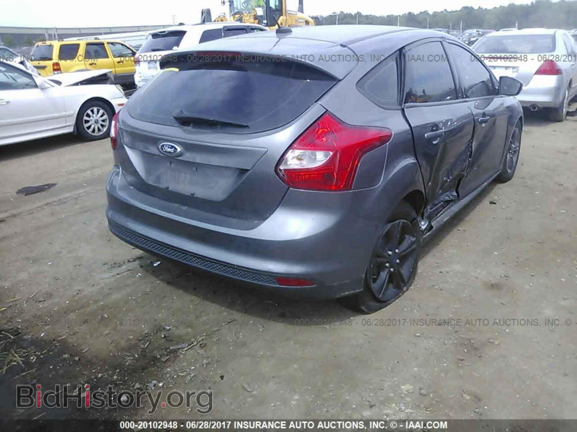 2014 Ford Focus - VIN: 1FADP3K29EL455132 - Photo 4