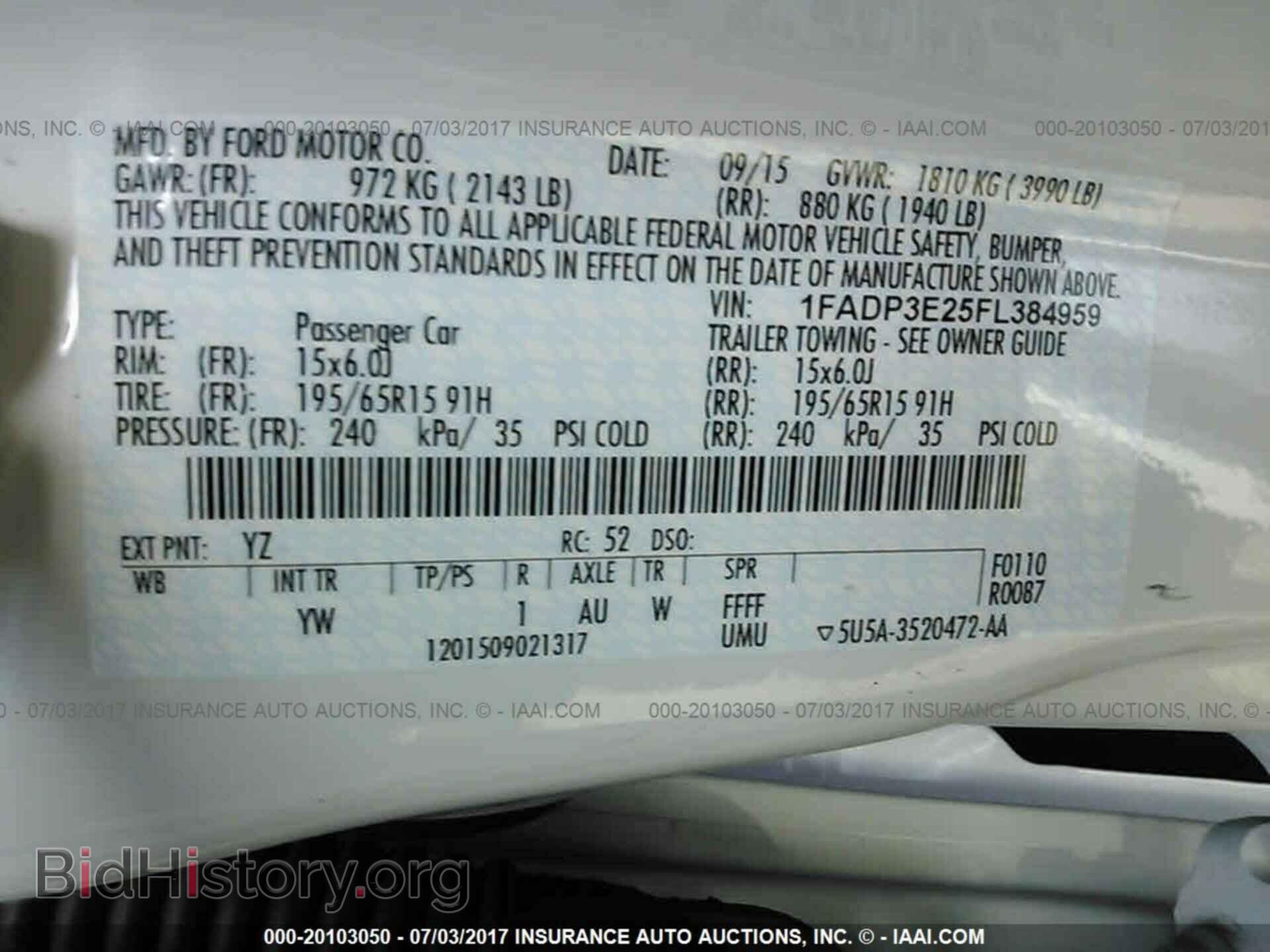 2015 Ford Focus - VIN: 1FADP3E25FL384959 - Photo 9