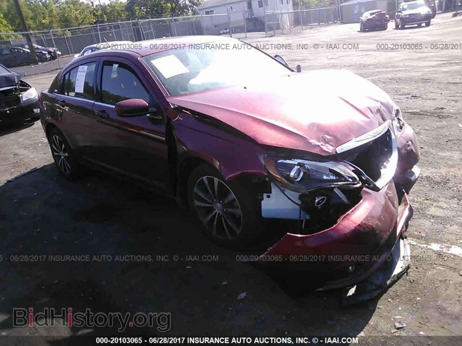 Photo 1C3CCBBG9DN739553 - Chrysler 200 2013