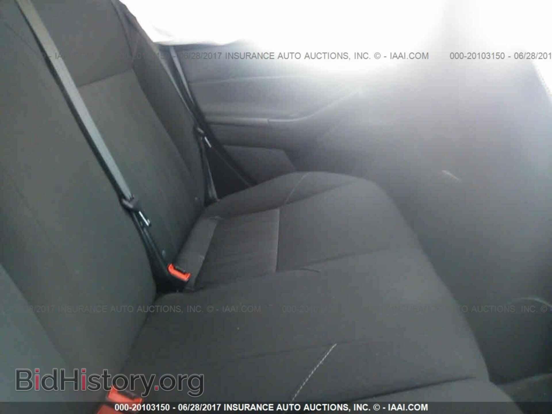 2016 Ford Focus - VIN: 1FADP3K2XGL217440 - Фото 8