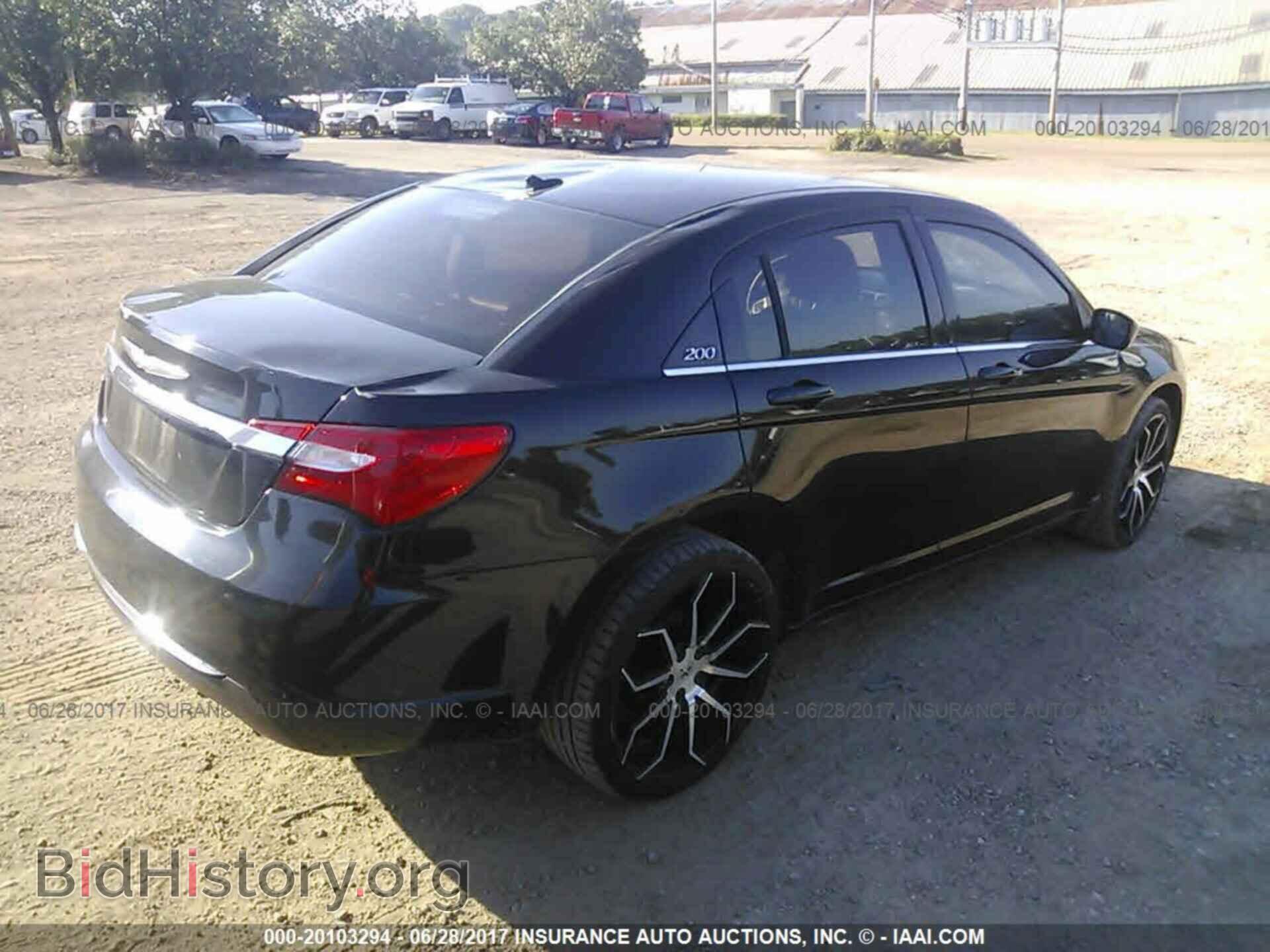 2012 Chrysler 200 - VIN: 1C3CCBBB1CN135837 - Фото 4