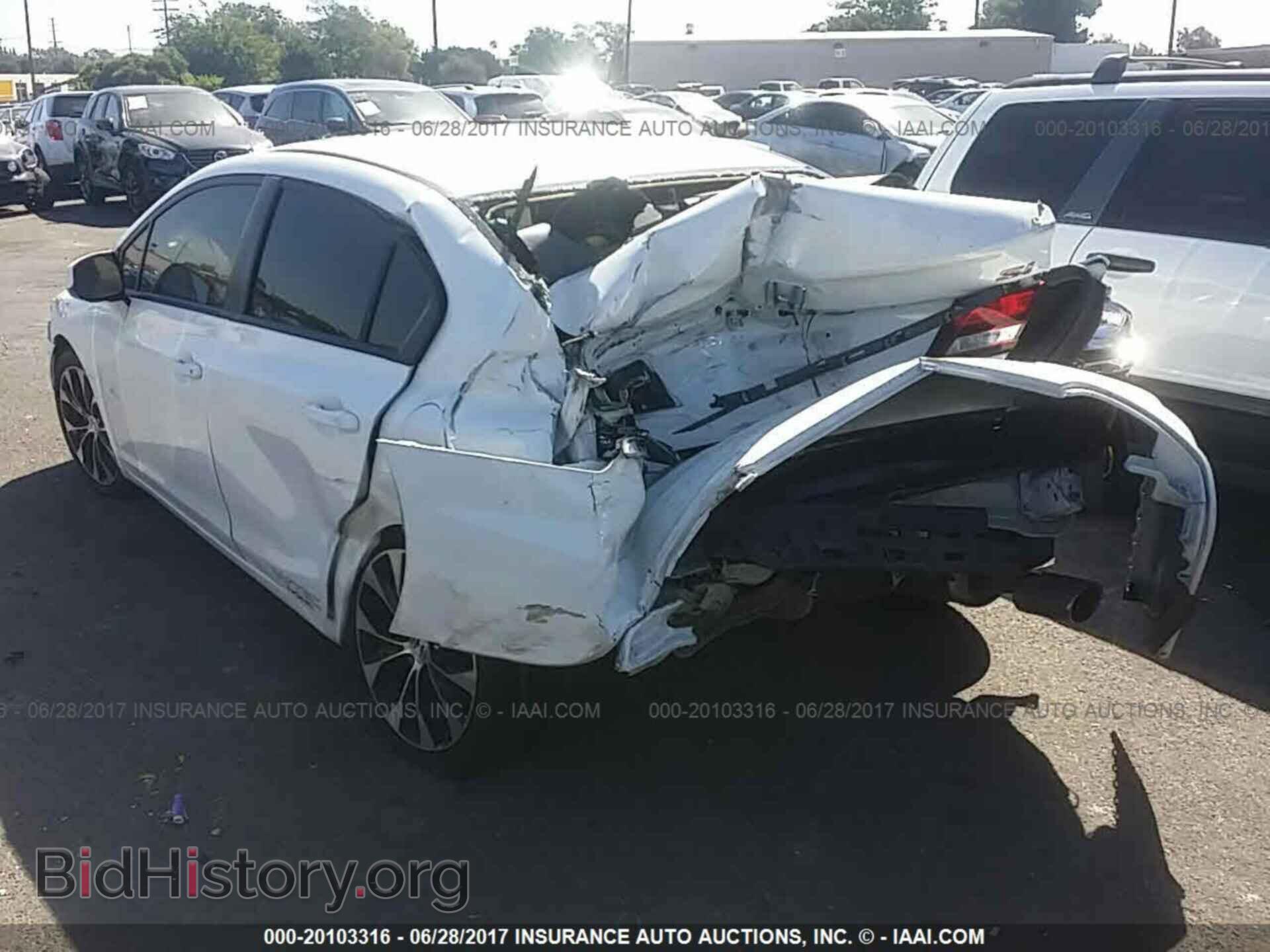 2013 Honda Civic - VIN: 2HGFB6E50DH707792 - Фото 3