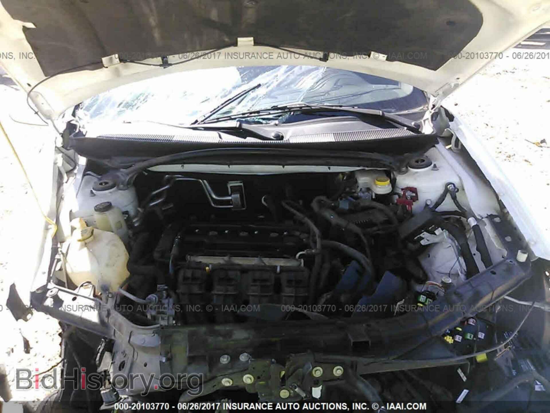 2012 Chrysler 200 - VIN: 1C3CCBAB3CN105448 - Фото 10