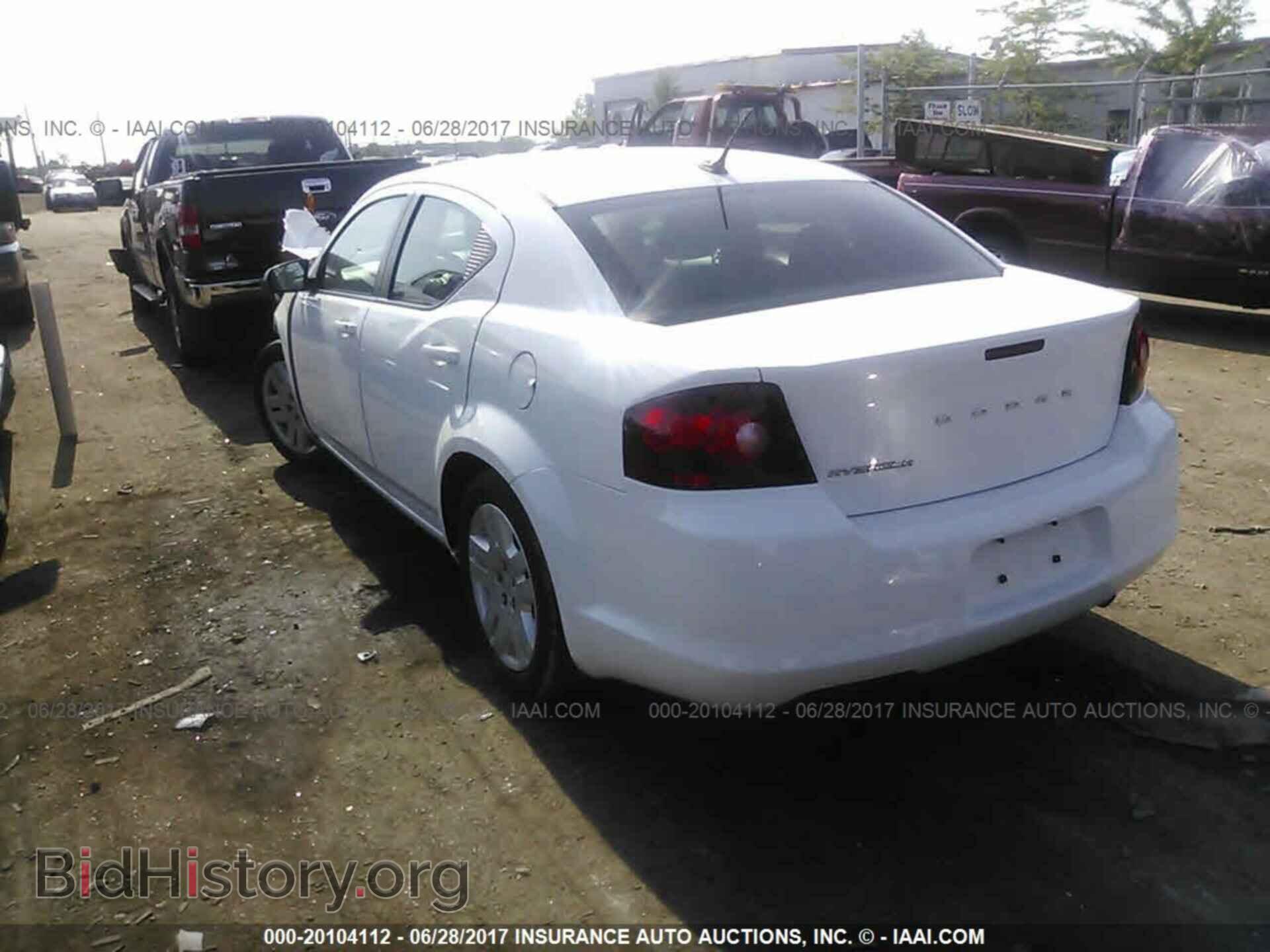 2014 Dodge Avenger - VIN: 1C3CDZABXEN175697 - Photo 3