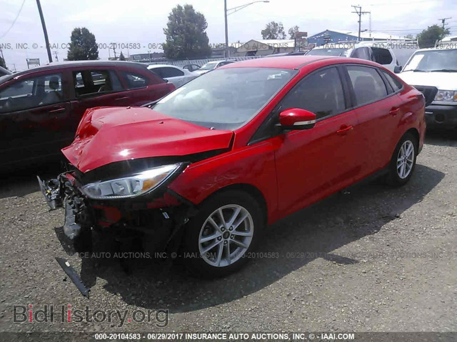 2016 Ford Focus - VIN: 1FADP3F24GL357803 - Фото 2