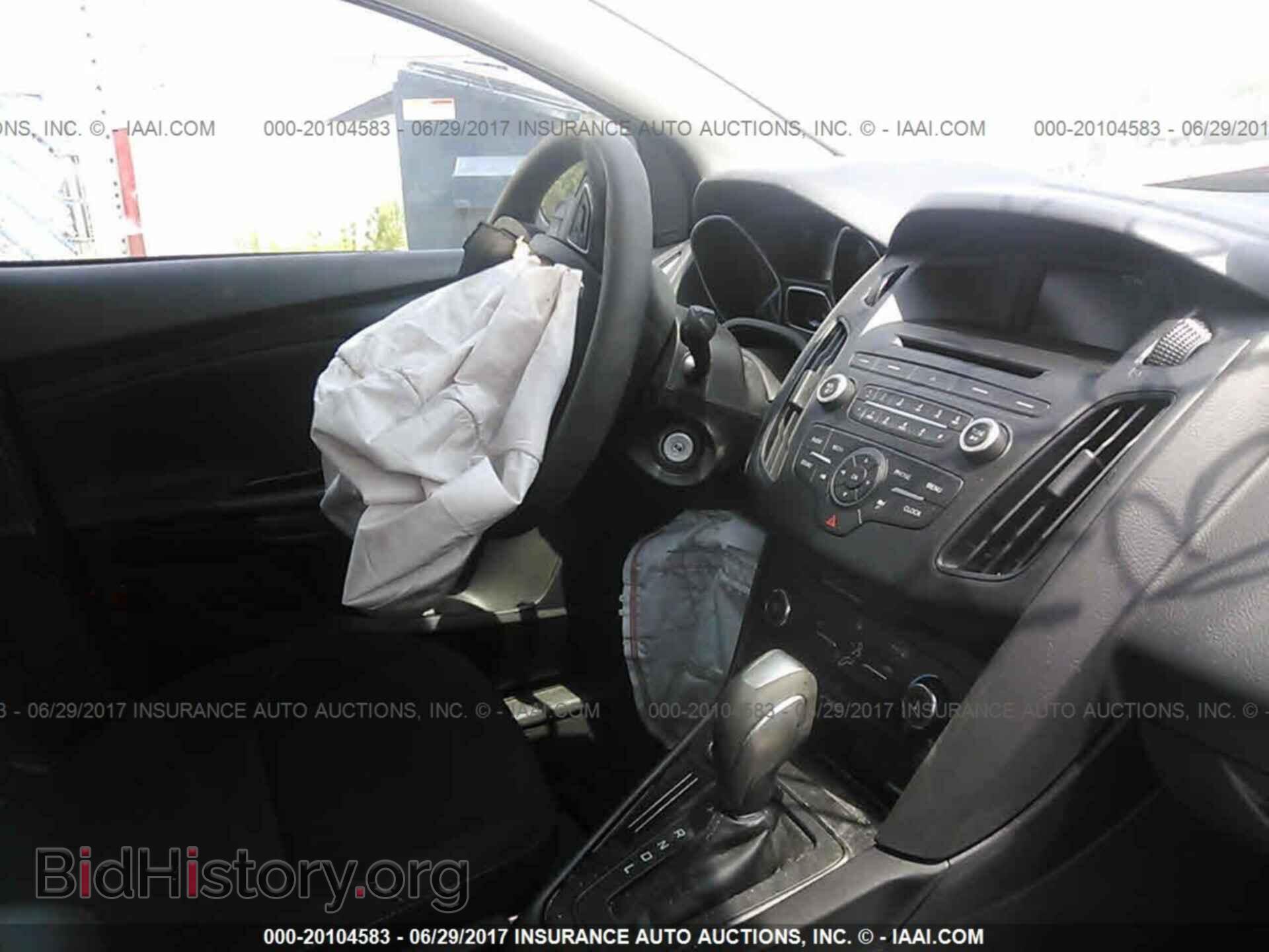 2016 Ford Focus - VIN: 1FADP3F24GL357803 - Фото 5