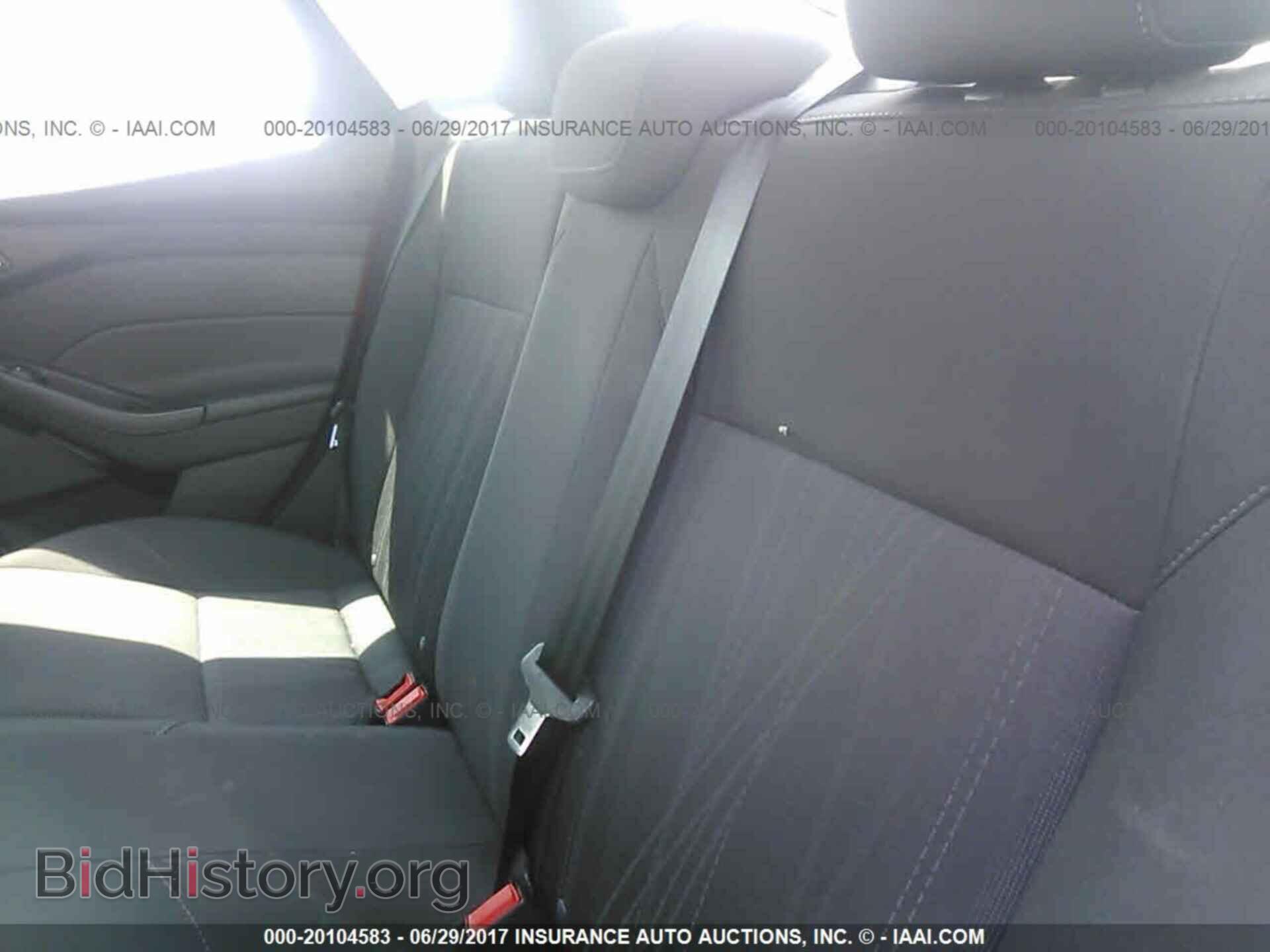 2016 Ford Focus - VIN: 1FADP3F24GL357803 - Фото 8