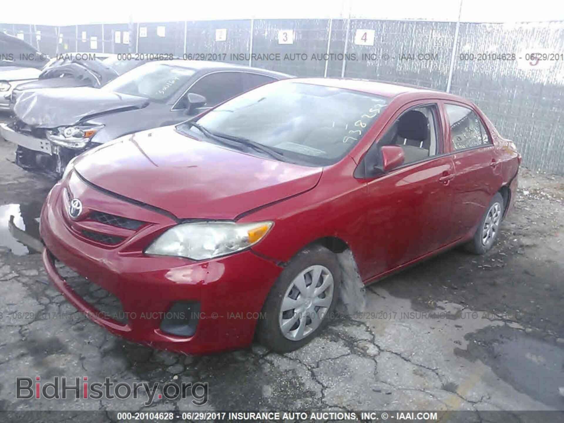 2013 Toyota Corolla - VIN: 2T1BU4EE8DC938252 - Фото 2
