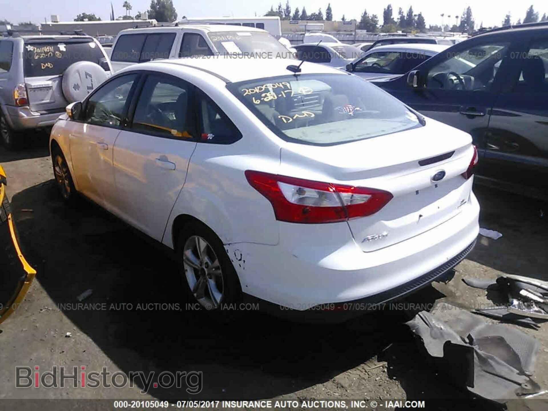 2014 Ford Focus - VIN: 1FADP3F29EL272274 - Фото 3