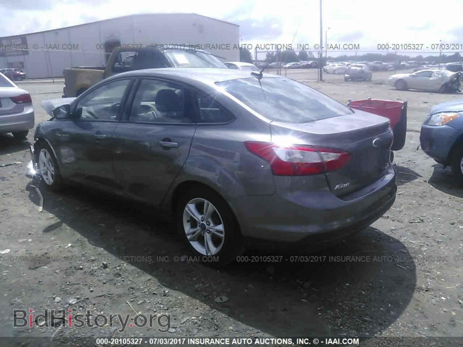 2014 Ford Focus - VIN: 1FADP3F26EL152643 - Фото 3
