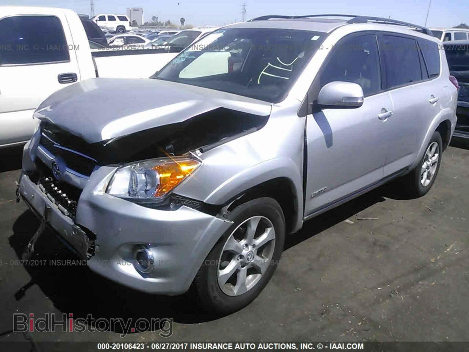 2012 Toyota Rav4 - VIN: 2T3DF4DV0CW240677 - Фото 2